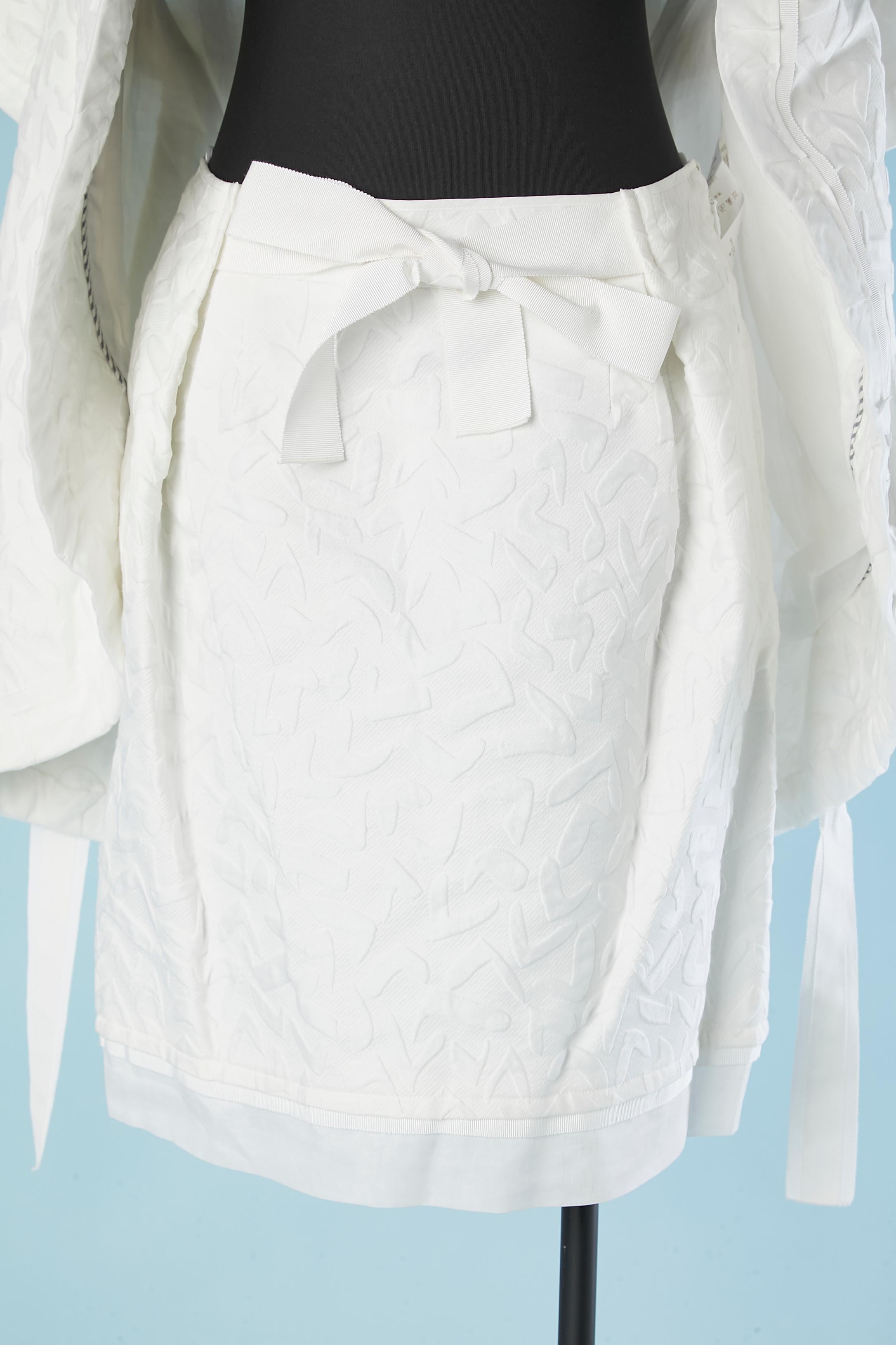 Ensemble manteau et jupe en coton jacquard blanc Louis Vuitton par Marc Jacob  en vente 3