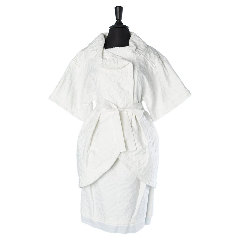 White jacquard cotton coat and skirt ensemble Louis Vuitton by Marc Jacob  For Sale at 1stDibs