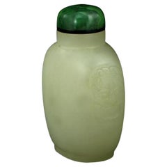 White Jade and Jadeite Snuff Bottle
