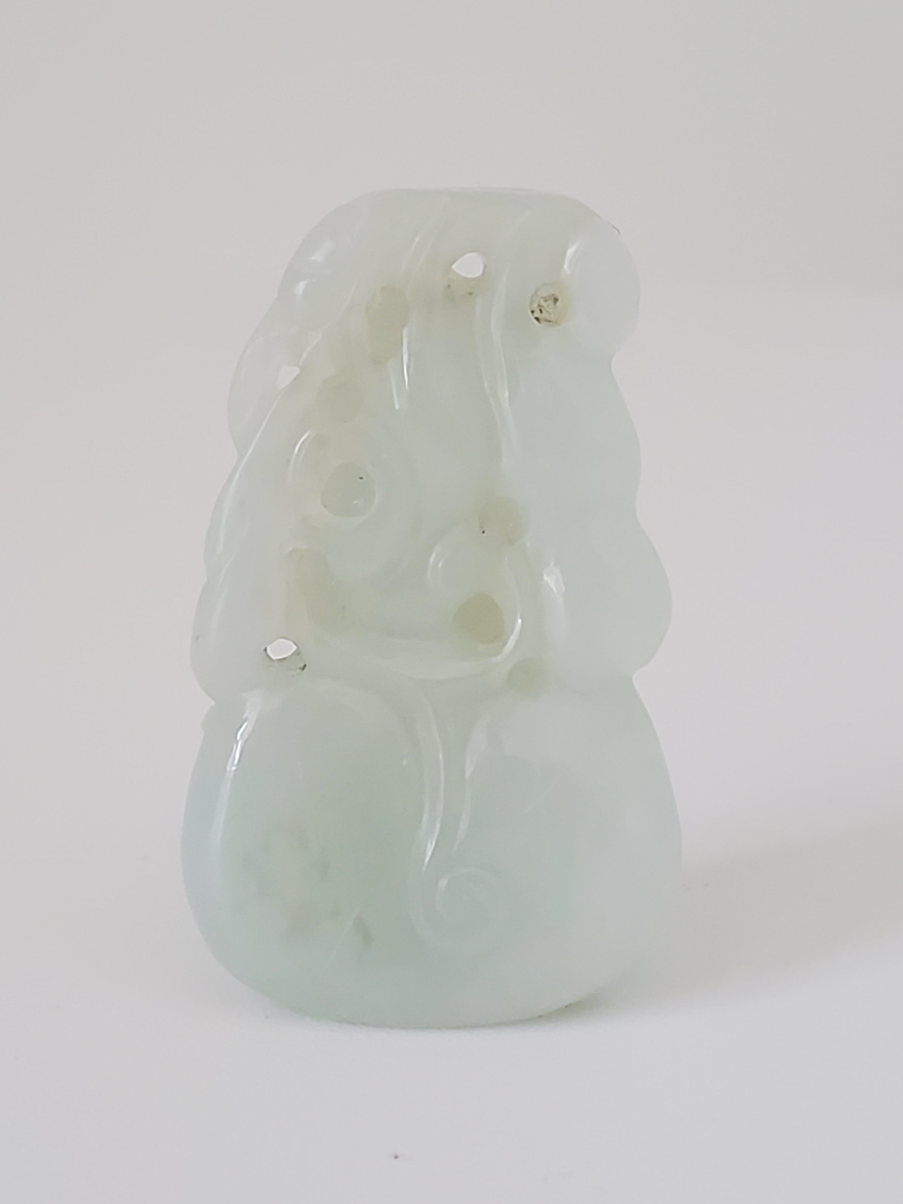 19th Century White Jade Double Gourd Pendant, Qing Dynasty For Sale