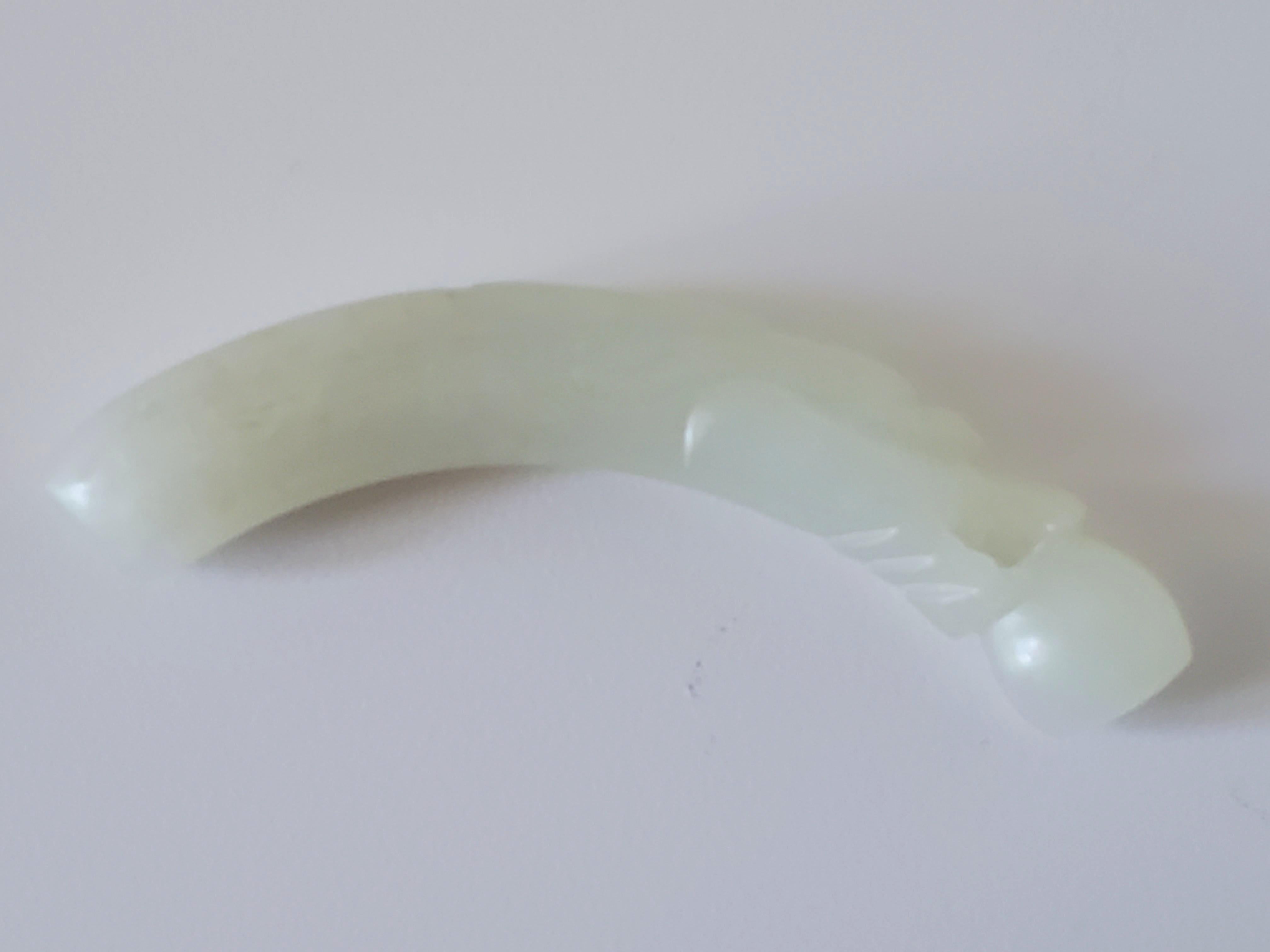 Hand-Crafted White Jade Dragon with Pearl Pendant, Qing Dynasty For Sale