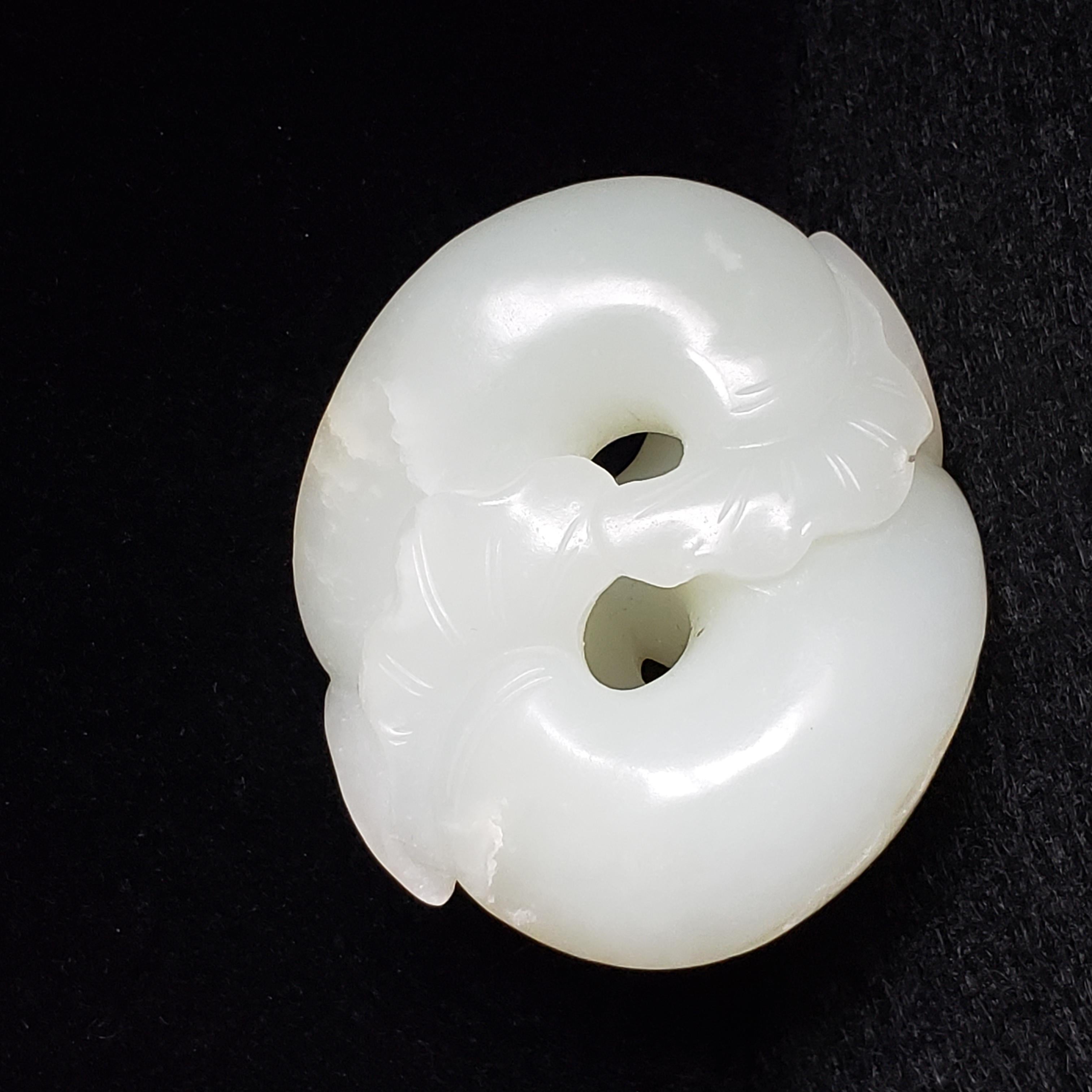 White Jade Twin Fish, Qing Dynasty For Sale 11