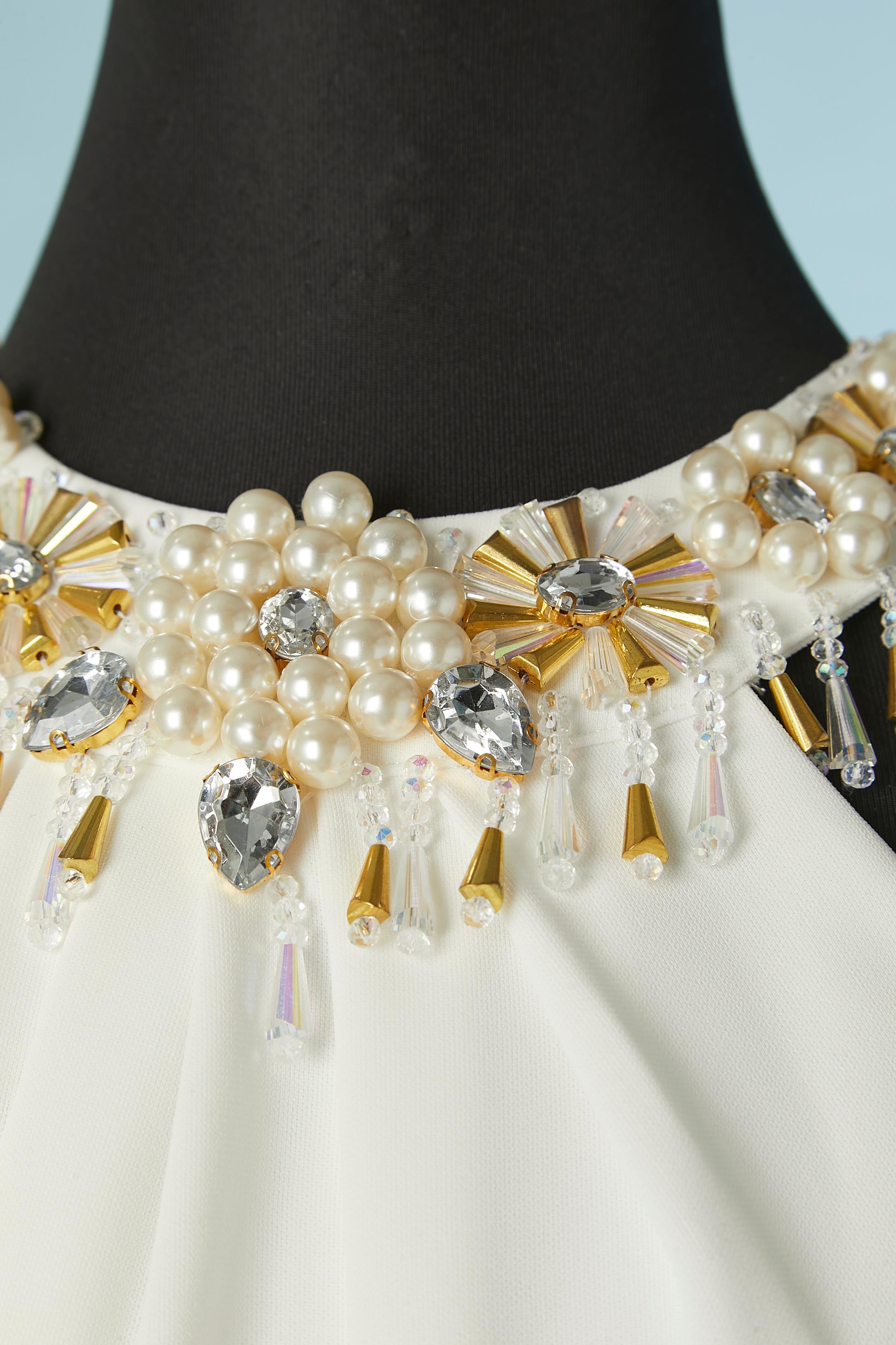 White jumpsuit with beadwork around the neckline Gai Mattiolo Love to Love  In Excellent Condition For Sale In Saint-Ouen-Sur-Seine, FR