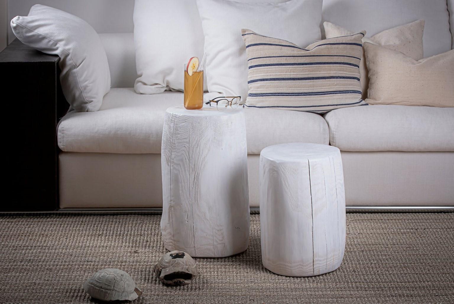 White Kabuk Coffee Table by Rectangle Studio In New Condition For Sale In Geneve, CH