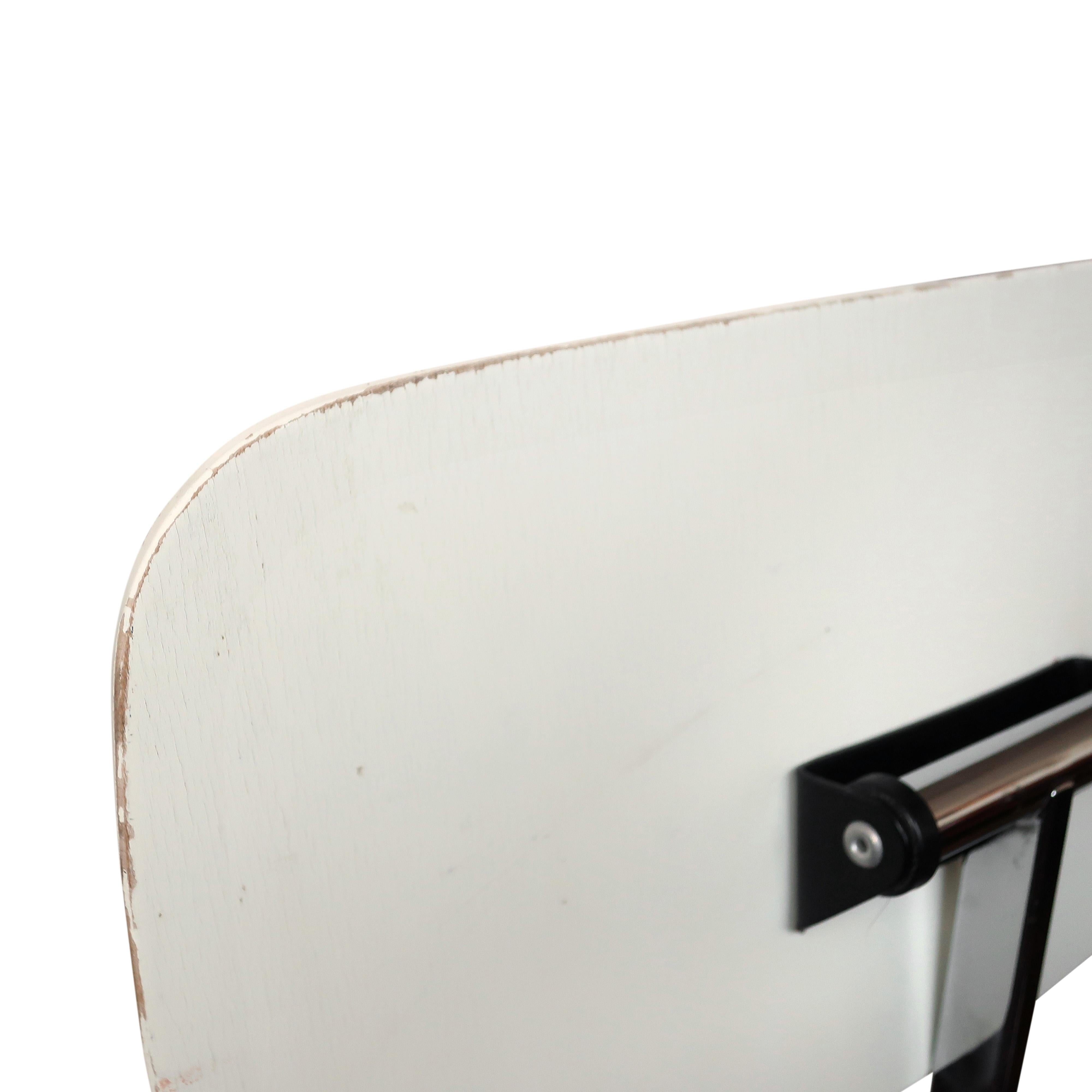 Wood White Kevi Desk Chair