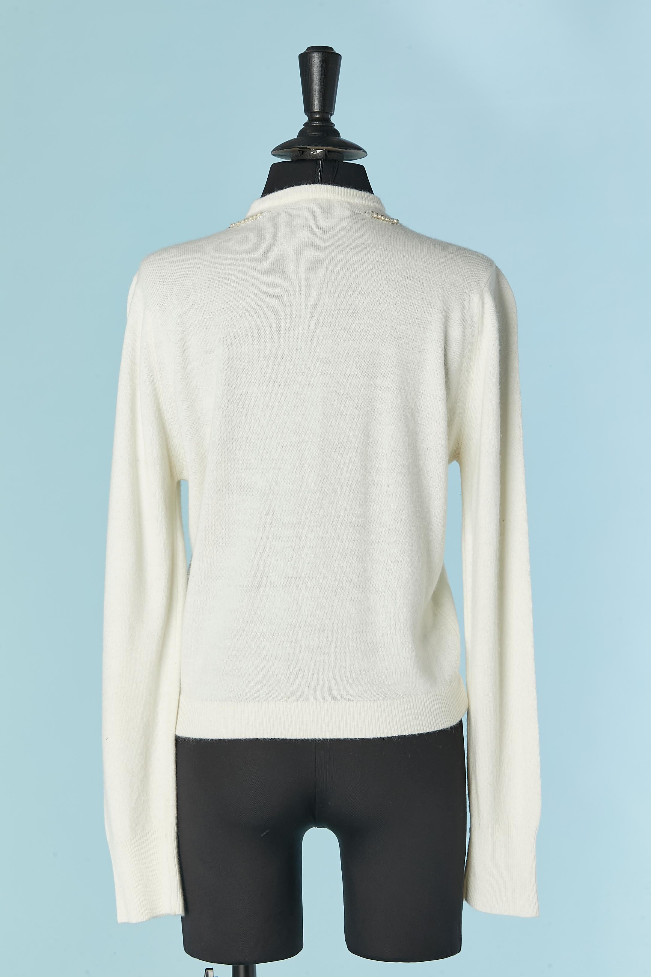 Weiße Strickjacke aus weißem Strick mit Perlen und Strass HUDDLESpun Damen im Angebot