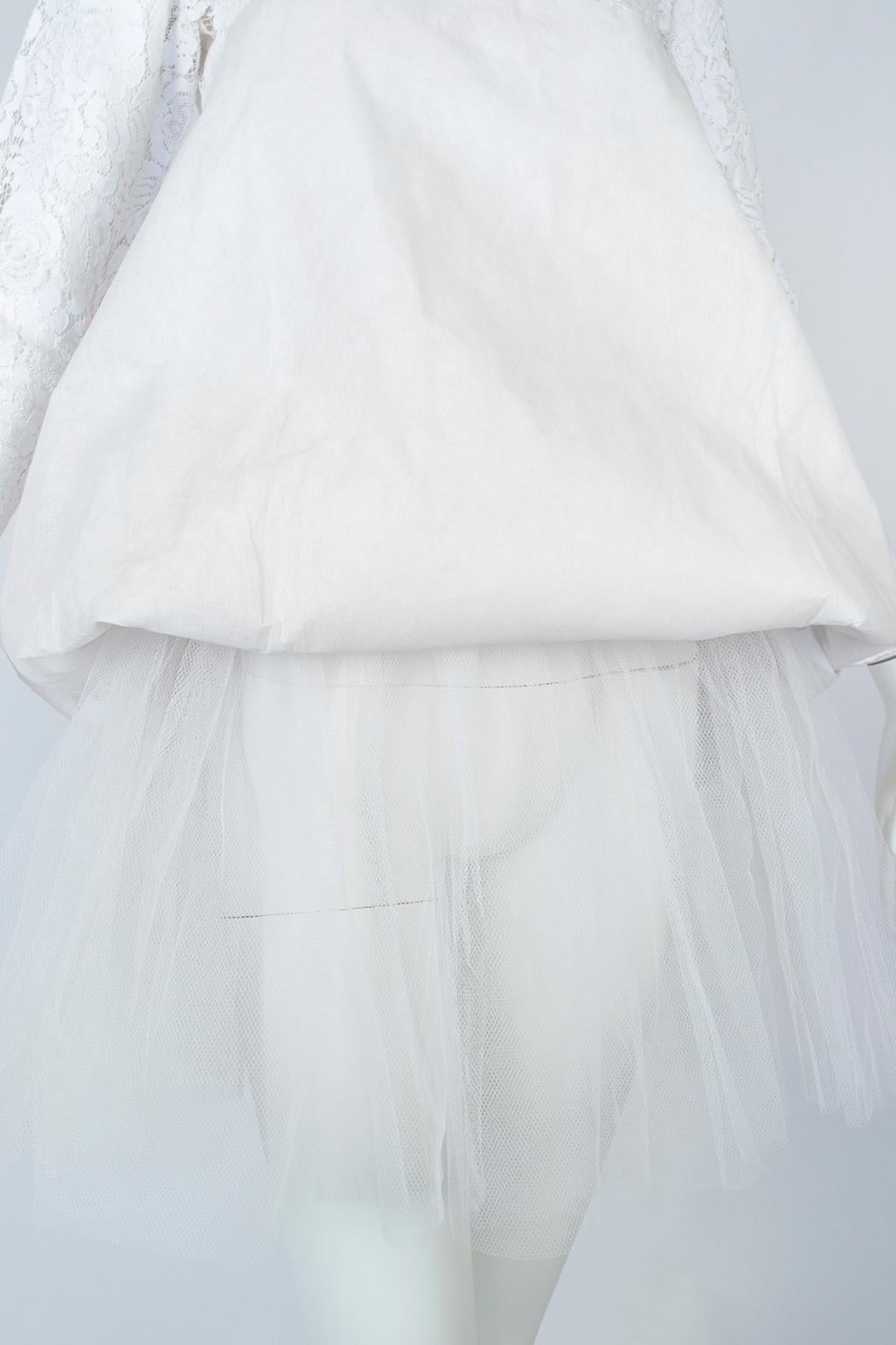 White Lace Knee-Length Hip Pannier Robe Française Wedding Dress – XS, 1968 4