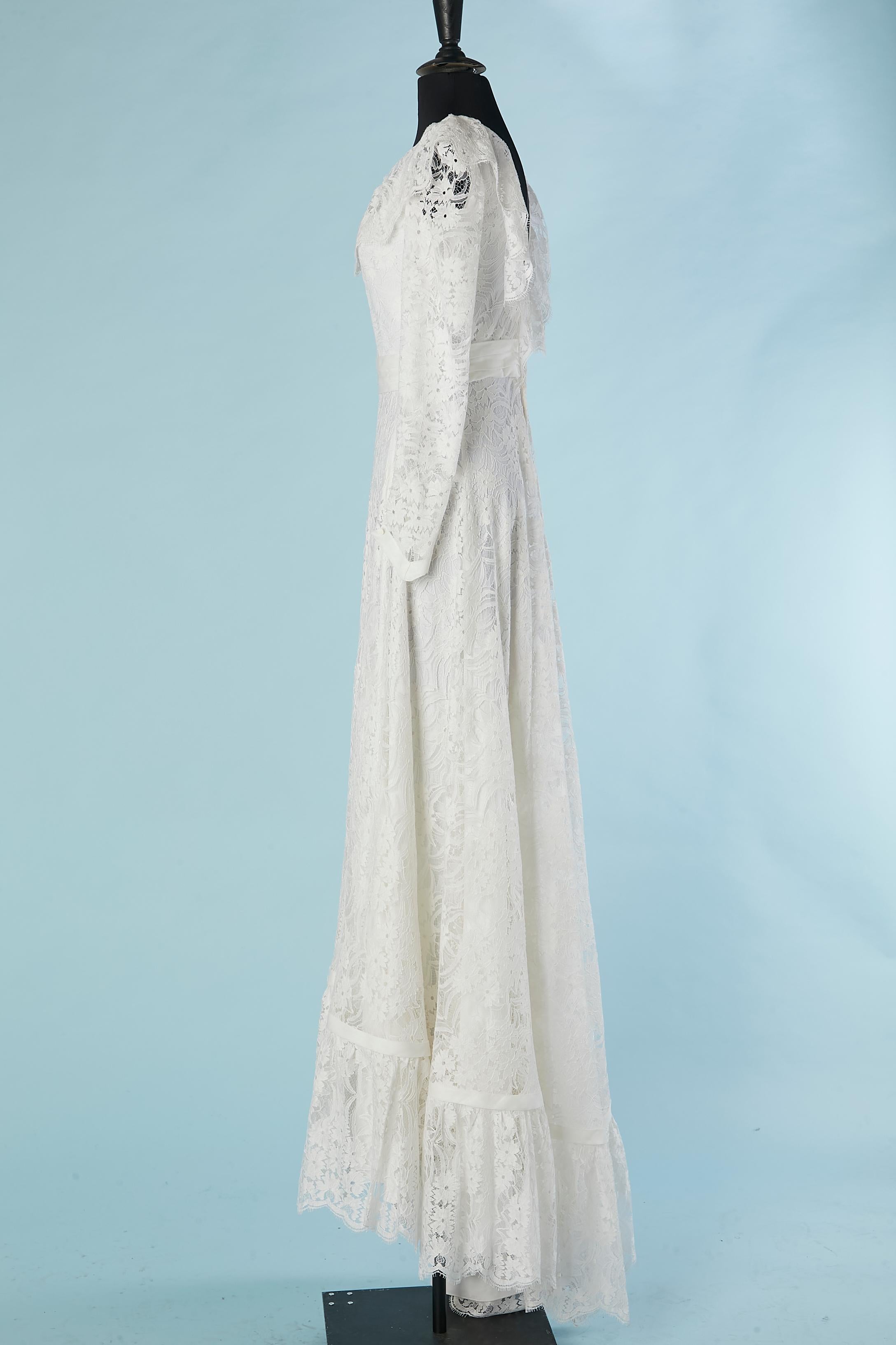Vestido de novia de encaje blanco con volantes Les mariées de Jacques Heim en venta 1