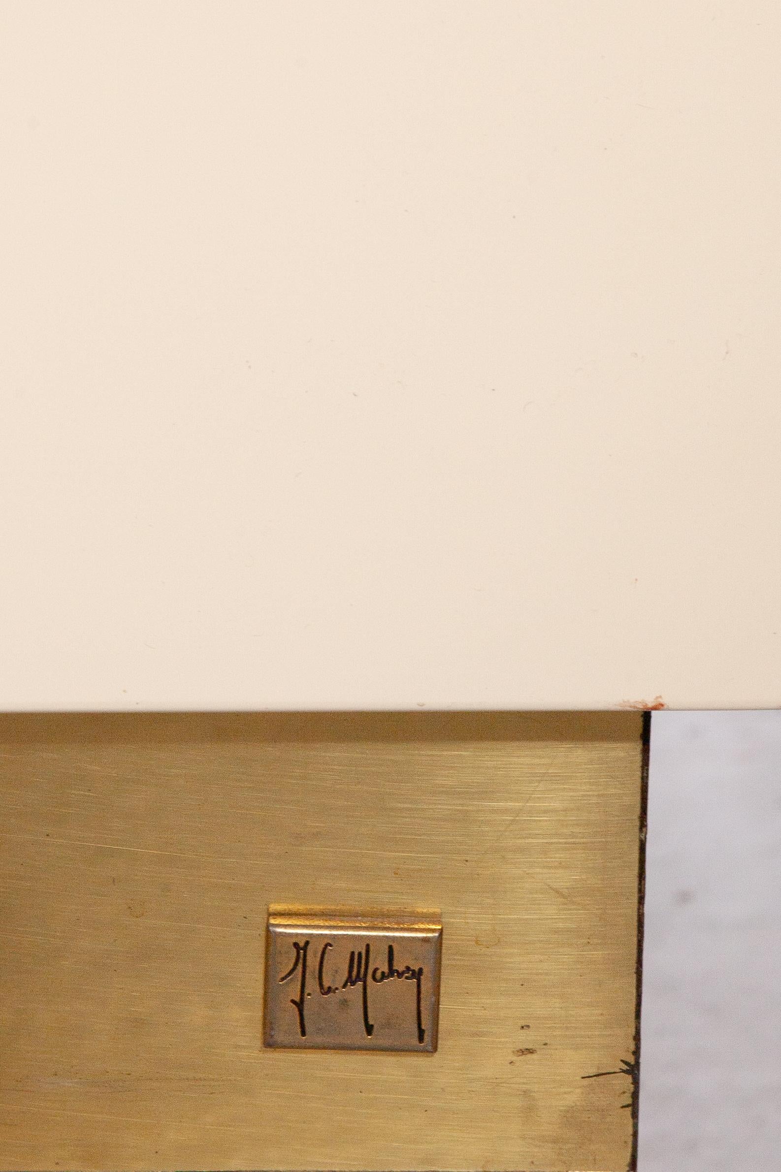 Credenza in ottone e lacca bianca di Jean Claude Mahey, anni '80 in vendita 3