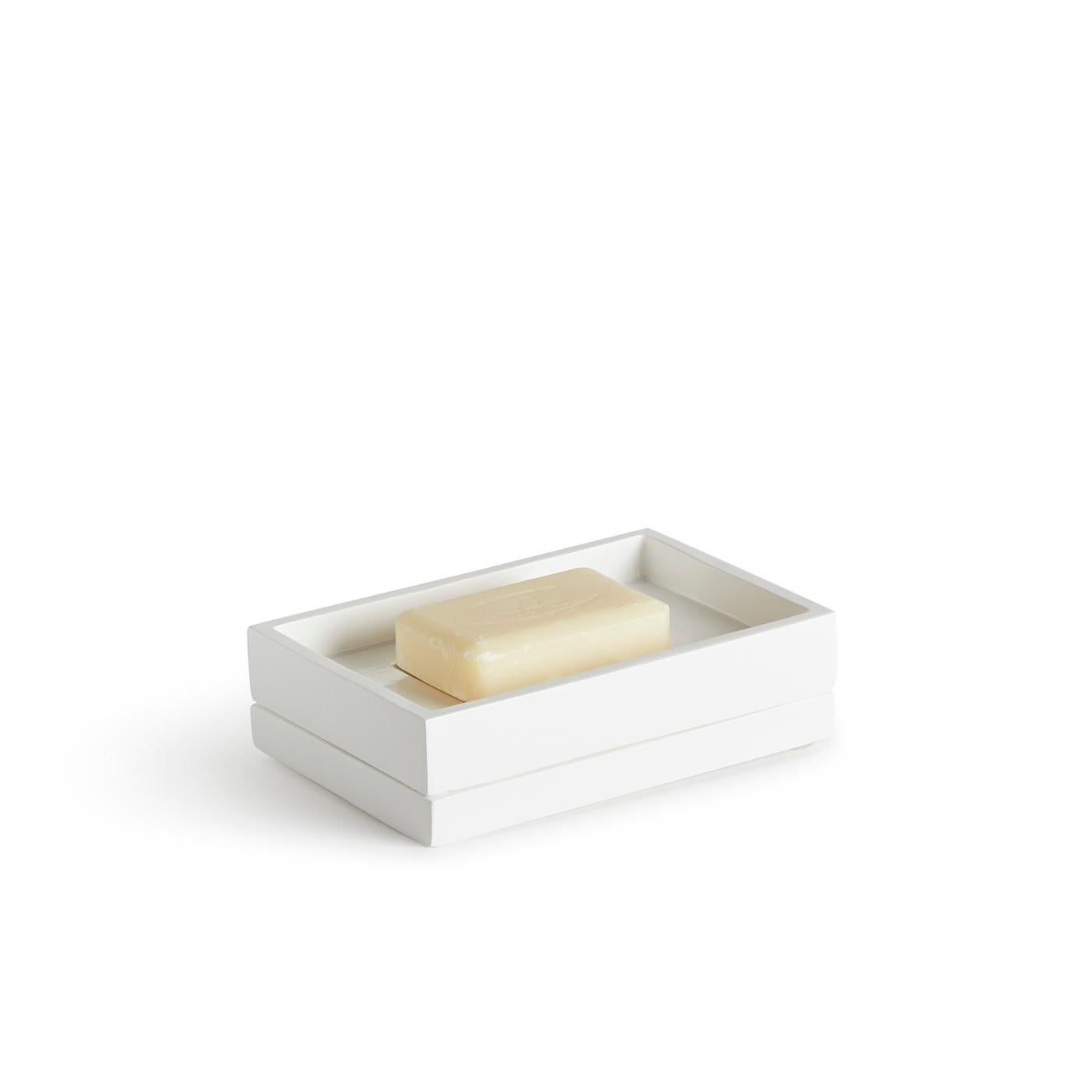 American White Lacquer Bath Set