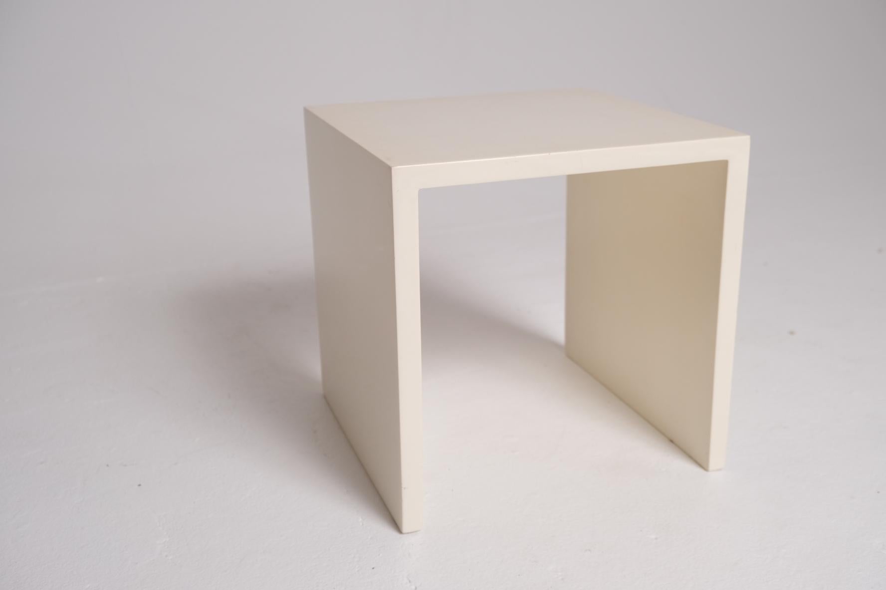 White Lacquer Cube Side Table For Sale 2