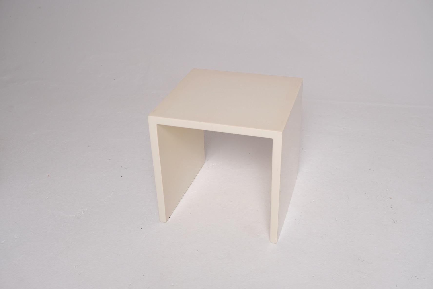 White Lacquer Cube Side Table For Sale 2