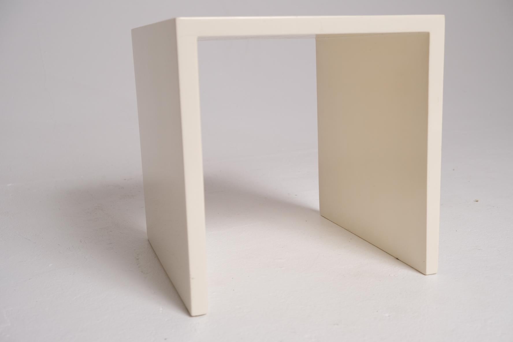 White Lacquer Cube Side Table For Sale 4