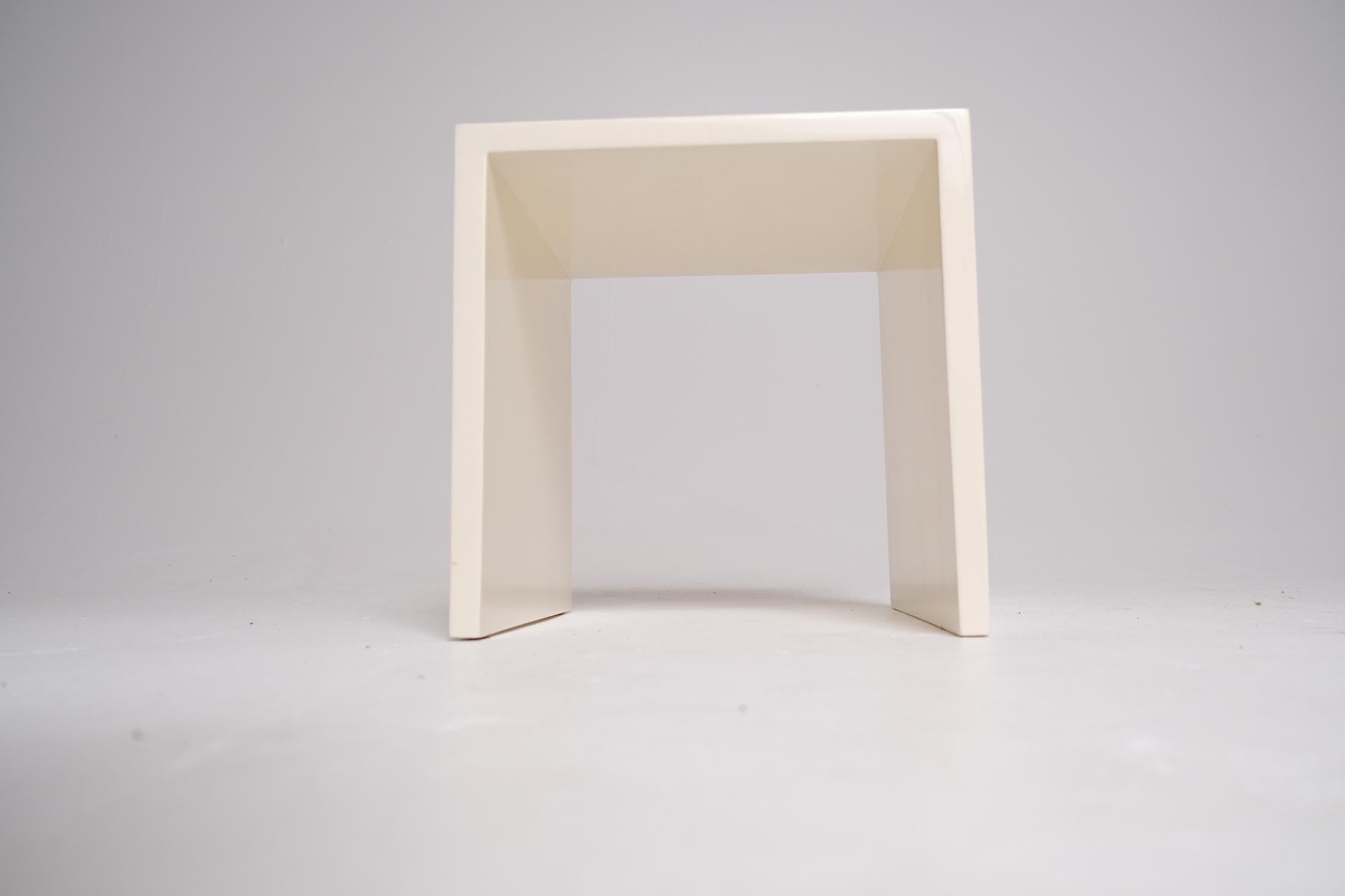 White Lacquer Cube Side Table For Sale 7