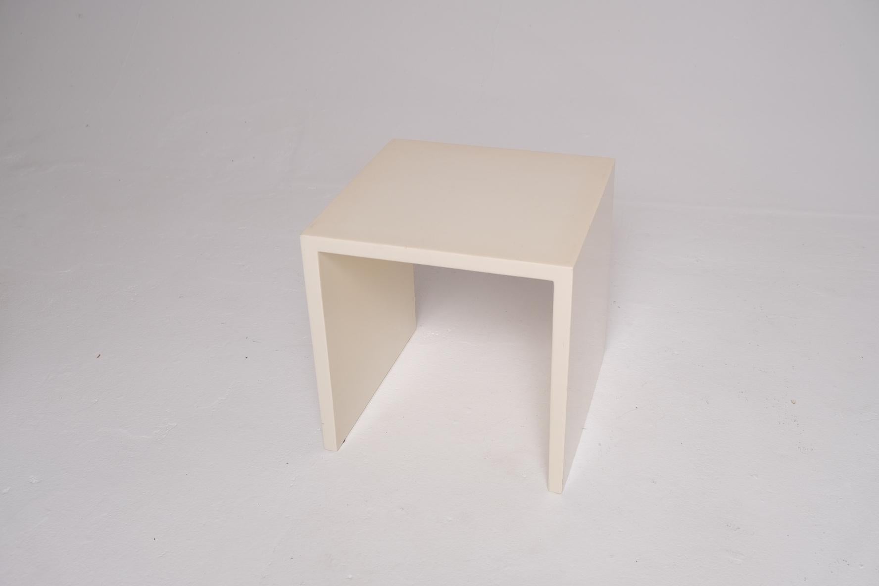 Lacquered White Lacquer Cube Side Table For Sale