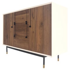 Weißer Lack & Nussbaum 3 Schubladen Zwei Fächer Credenza Mid Century MINT