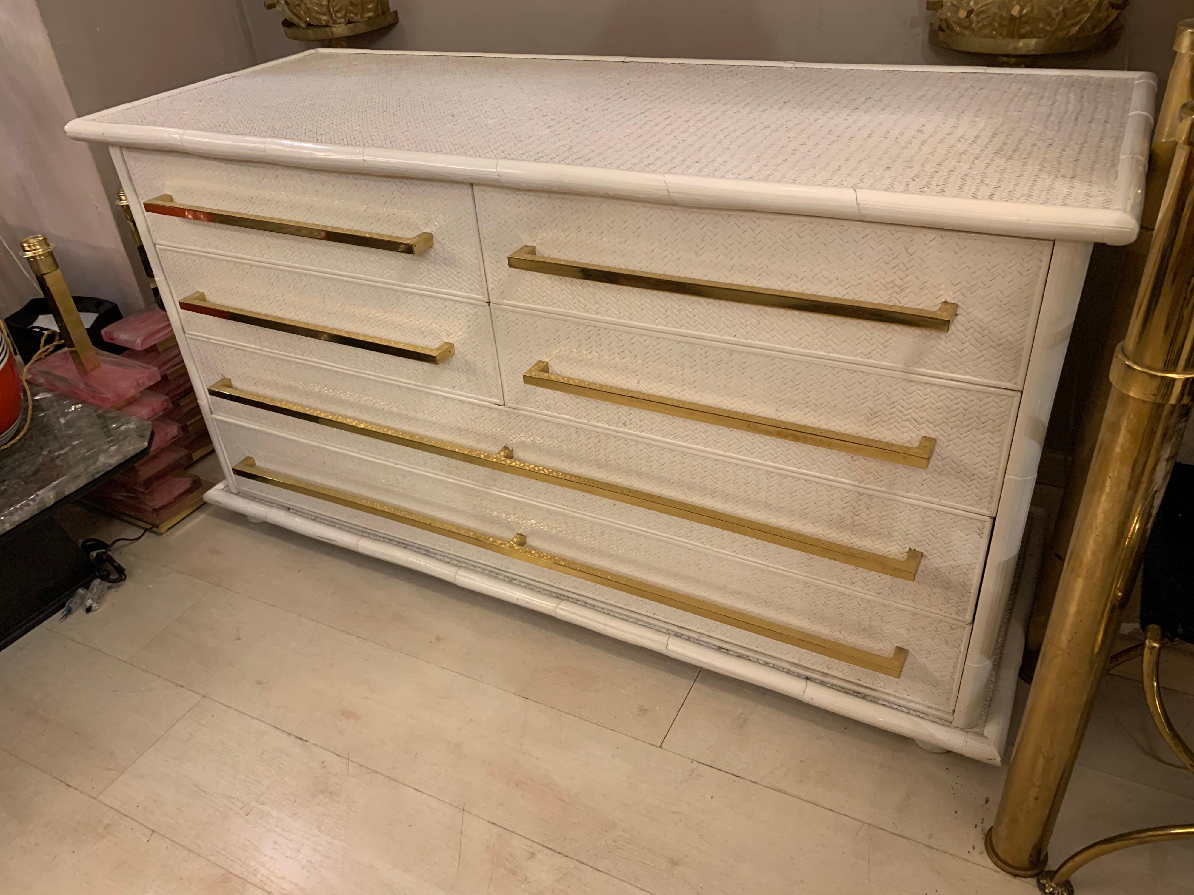 Mid-Century Modern White Lacquered Bamboo and Rattan Chest of Drawers by Vivai del Sud, Italy 1970s
