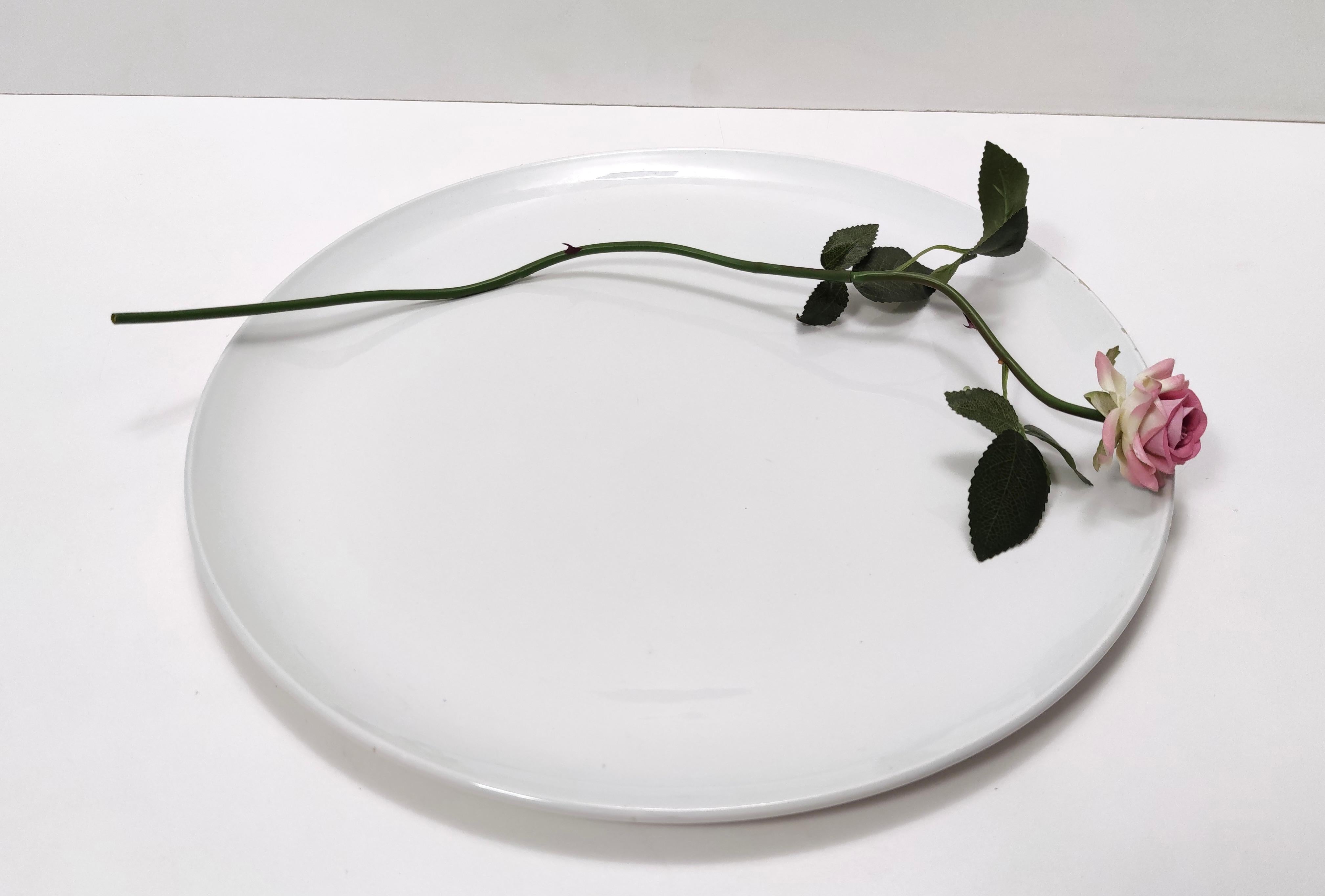 Plato de postre de cerámica lacada blanca de Ginori atribuible a Gio Ponti, Italia Lacado en venta