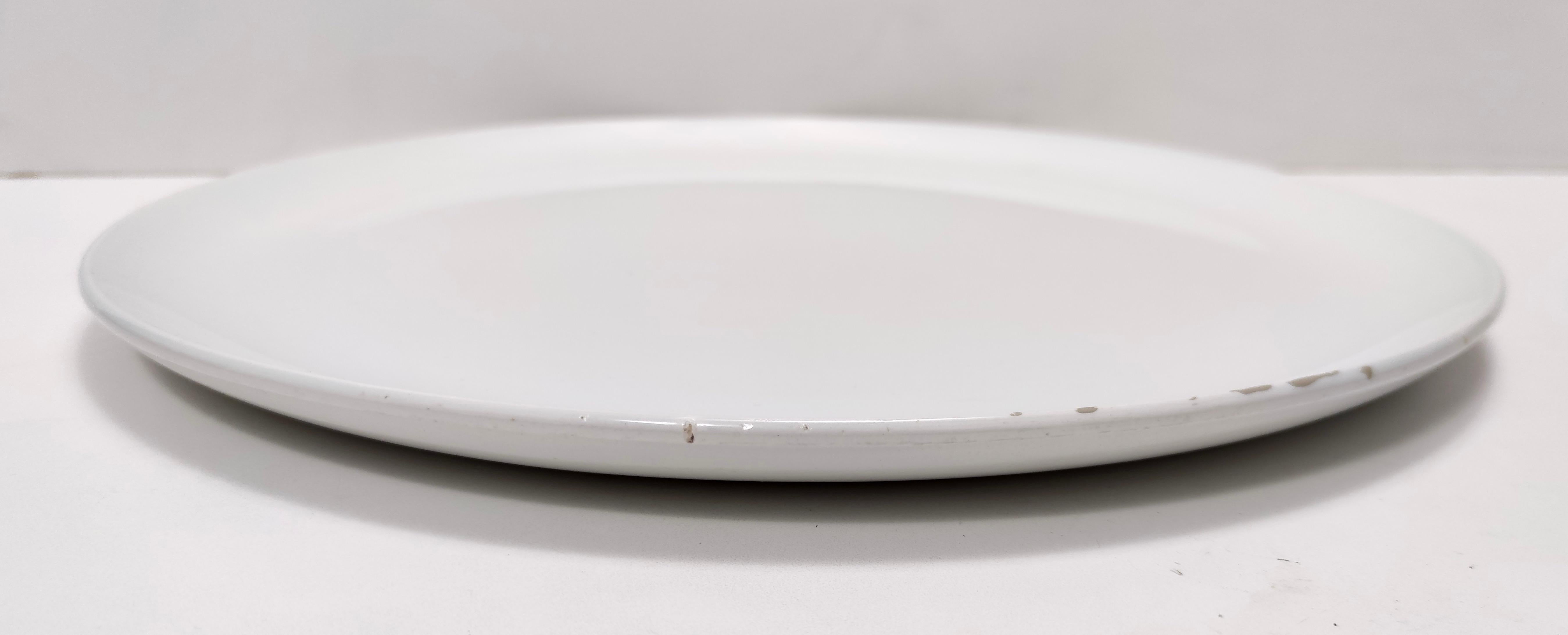 White Lacquered Ceramic Dessert Plate by Ginori Ascribable to Gio Ponti, Italy For Sale 3