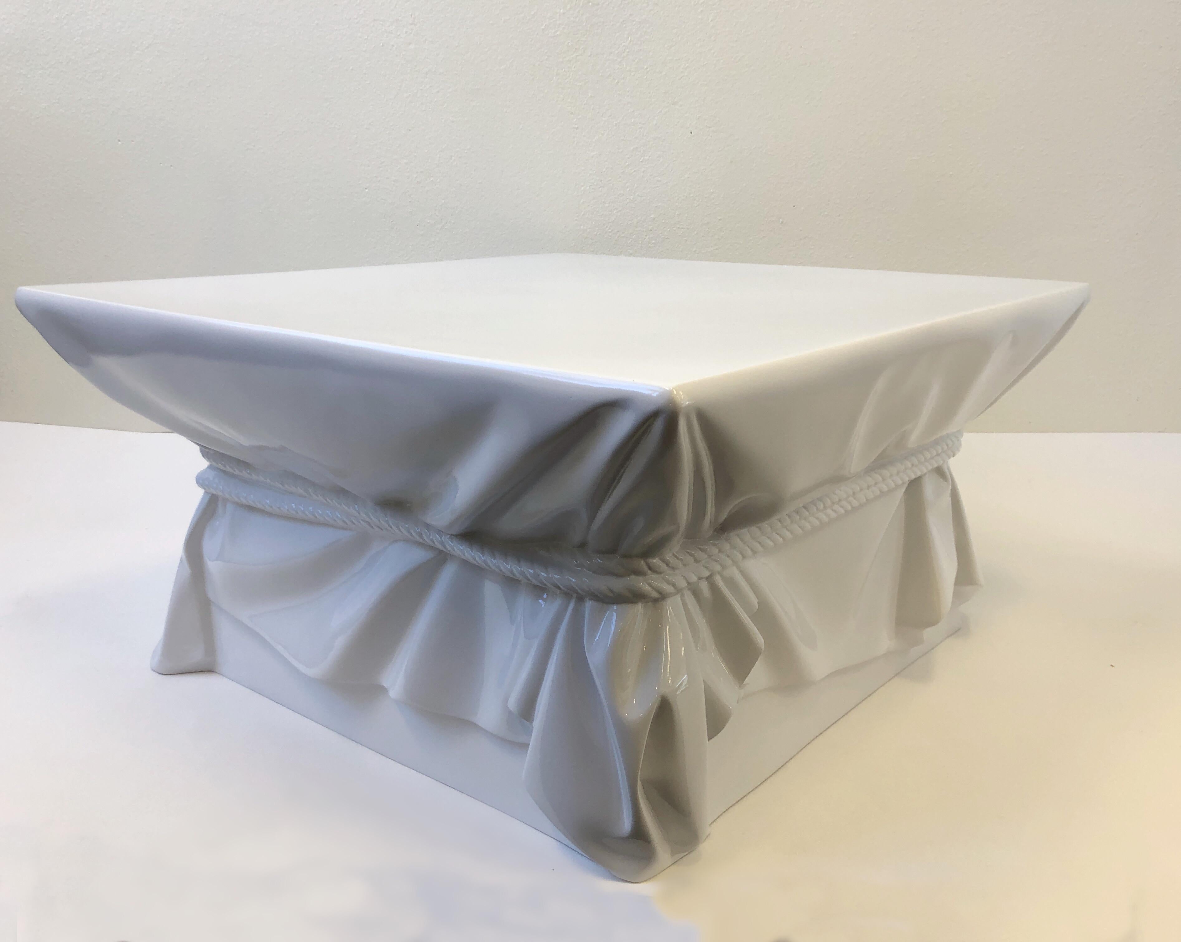 Modern White Lacquered Fiberglass Cocktail Table in the Style of John Dickinson