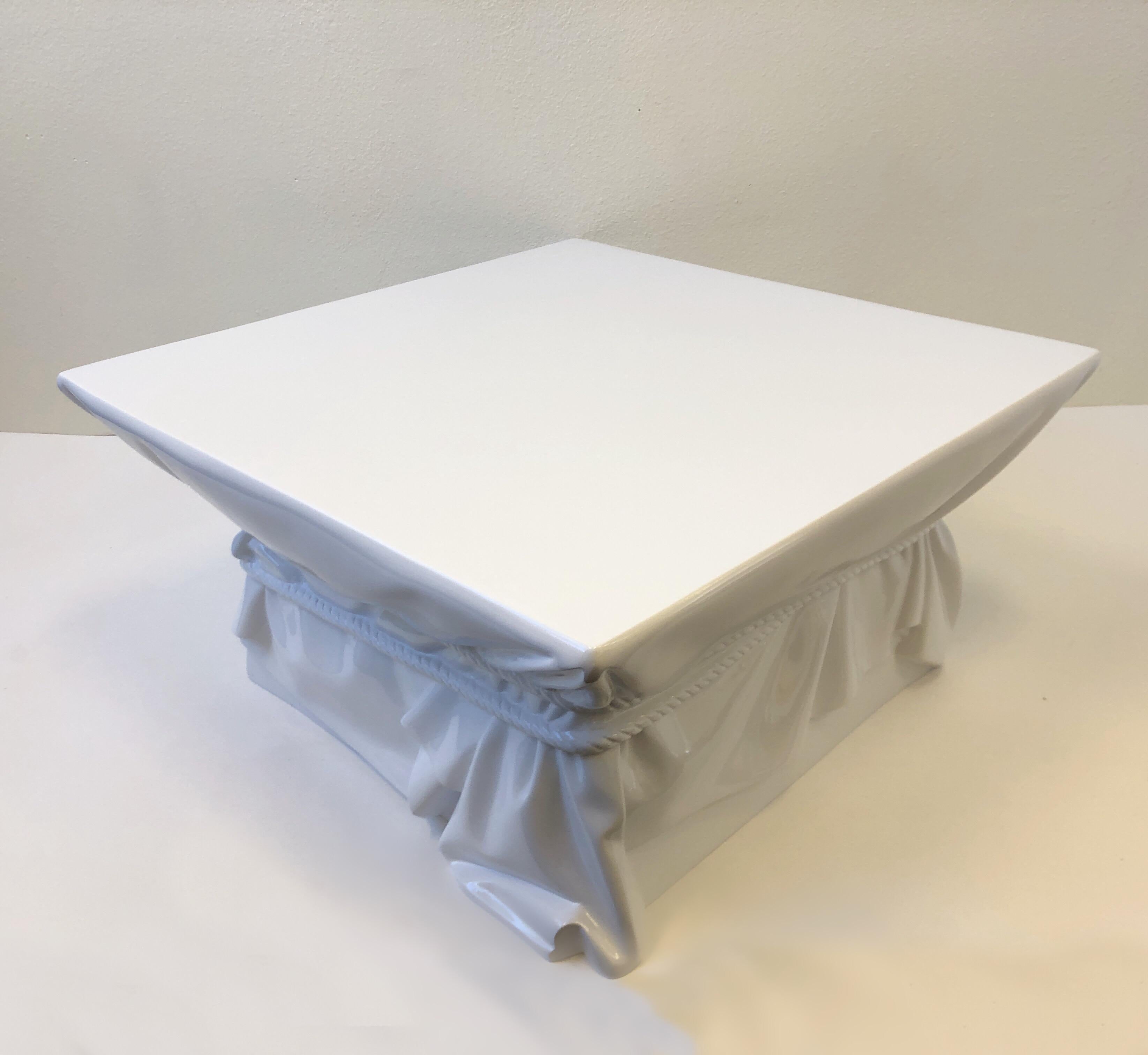 White Lacquered Fiberglass Cocktail Table in the Style of John Dickinson 2