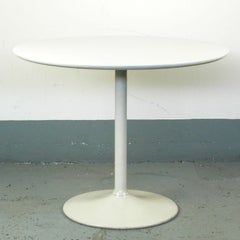 White Lacquered German 1960s Tulip Coffee Table by Opal