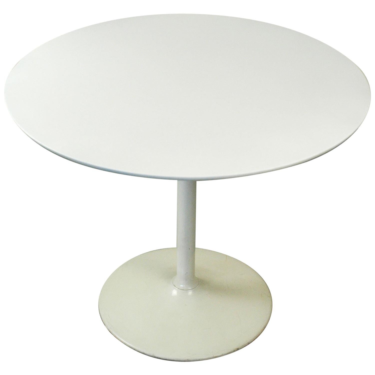 White Lacquered German 1960s Tulip Coffee Table by Opal For Sale