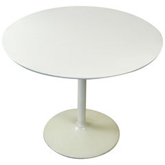 Retro White Lacquered German 1960s Tulip Coffee Table by Opal