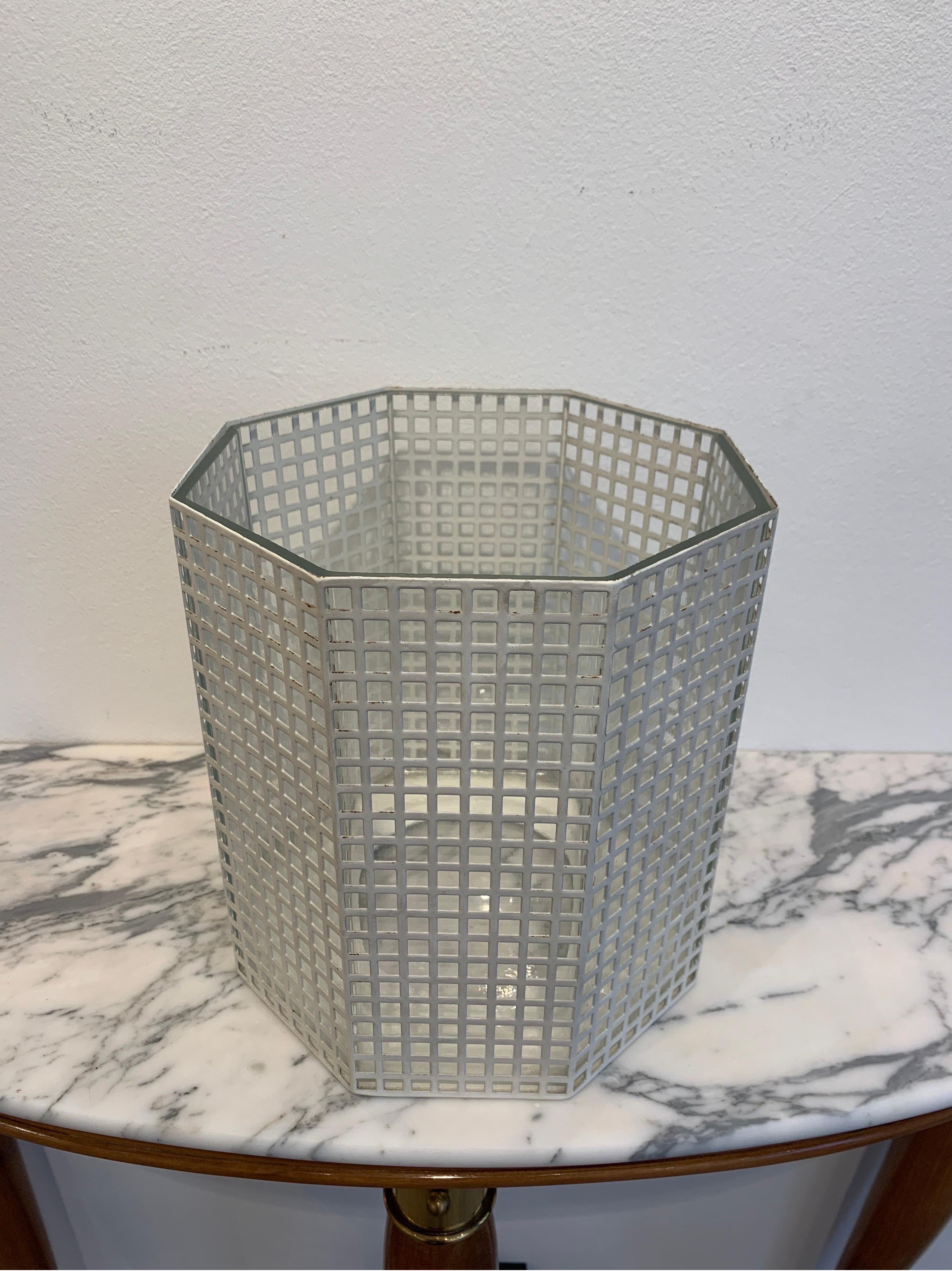 White Lacquered Metal Vase by Josef Hoffmann for Bieffeplast, Italy 1980 2