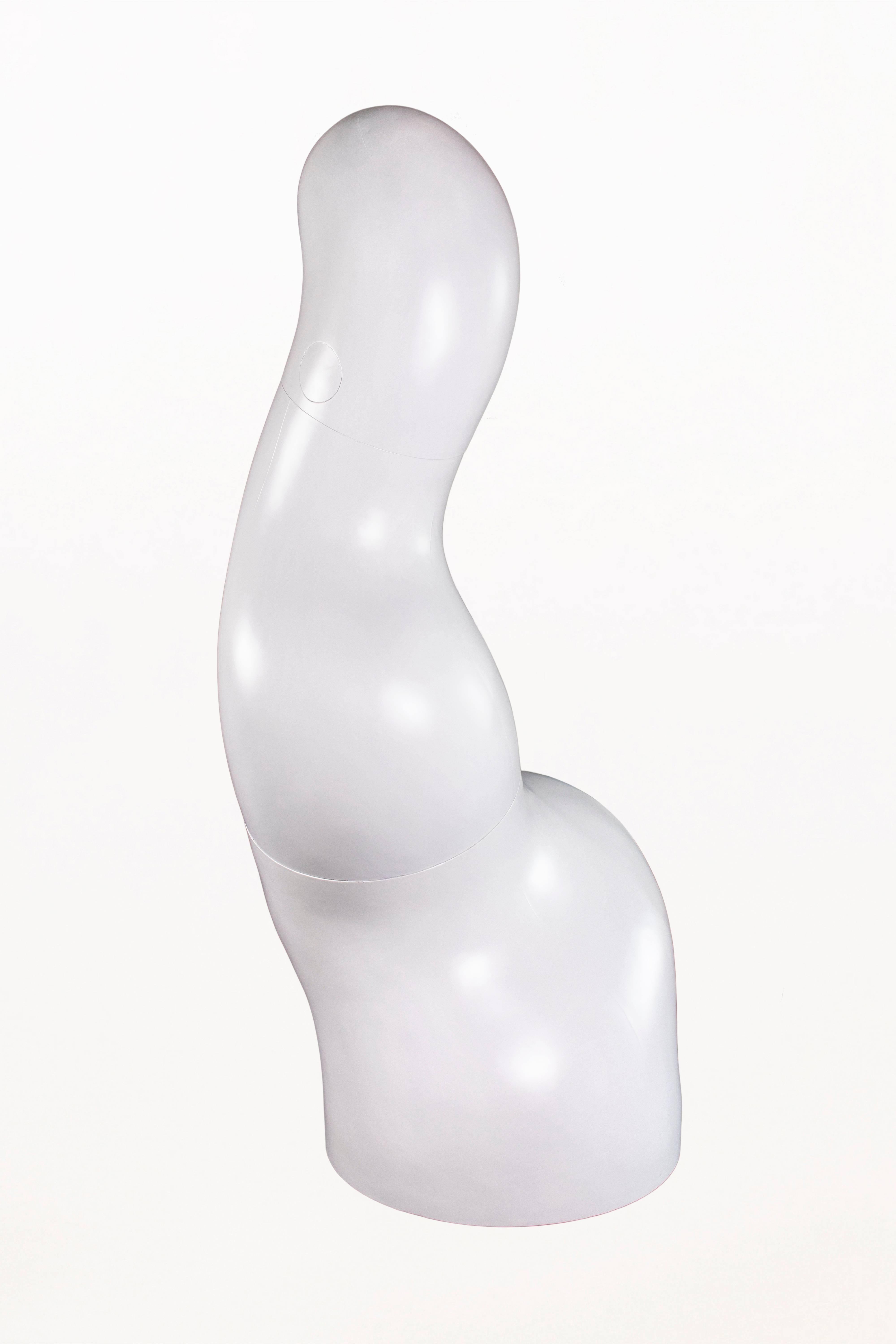 White lacquered polymorphic sculpture by Les Simonnet
Very large sculpture
French artistic couple, Martha and Jean-Marie Simonnet
Lacquered fiberglass,
circa 1968, France.
Very good vintage condition
Jean Marie and Martha Simonnet work and
