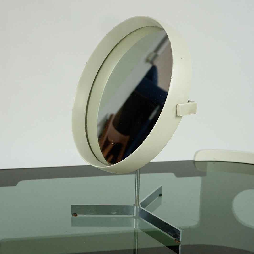 Acier inoxydable Miroir de table scandinave laqué blanc par U. & Ö. Kristiansson pour Luxus en vente