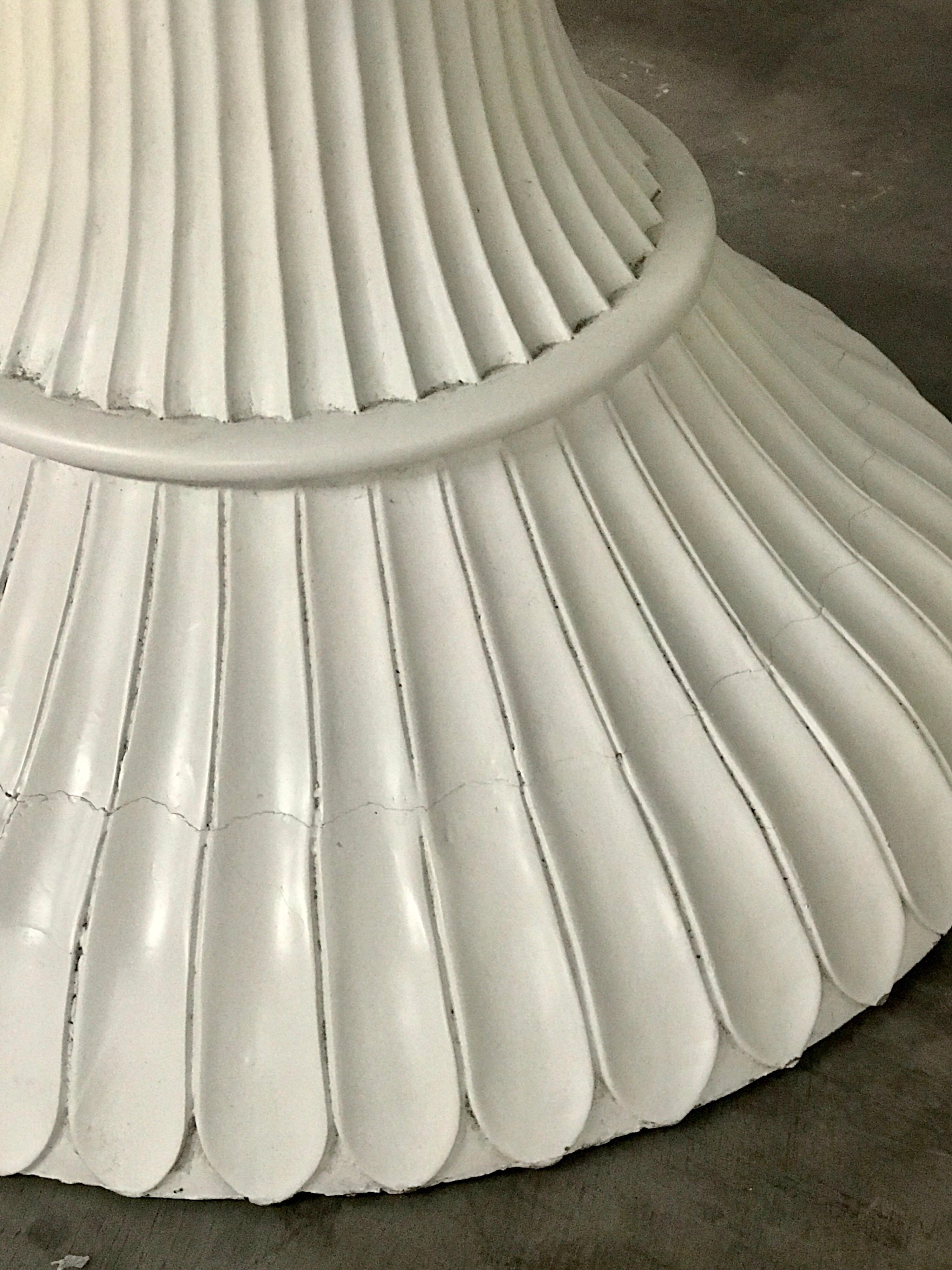 White Lacquered Sculptural Sunflower Table, in the Manner of Pedro Friedeberg For Sale 2