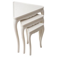 White Lacquered Triangular Nesting Tables, Set of 3