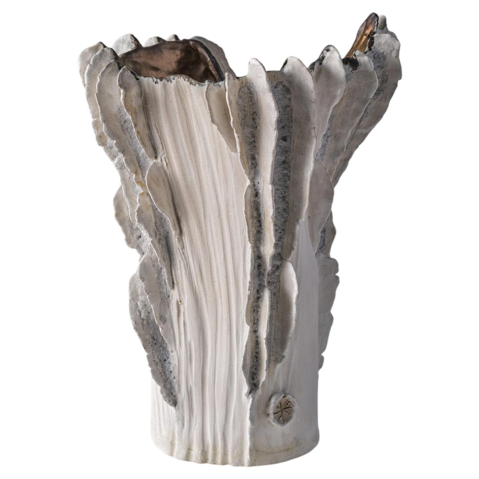 White Lamella Vessel