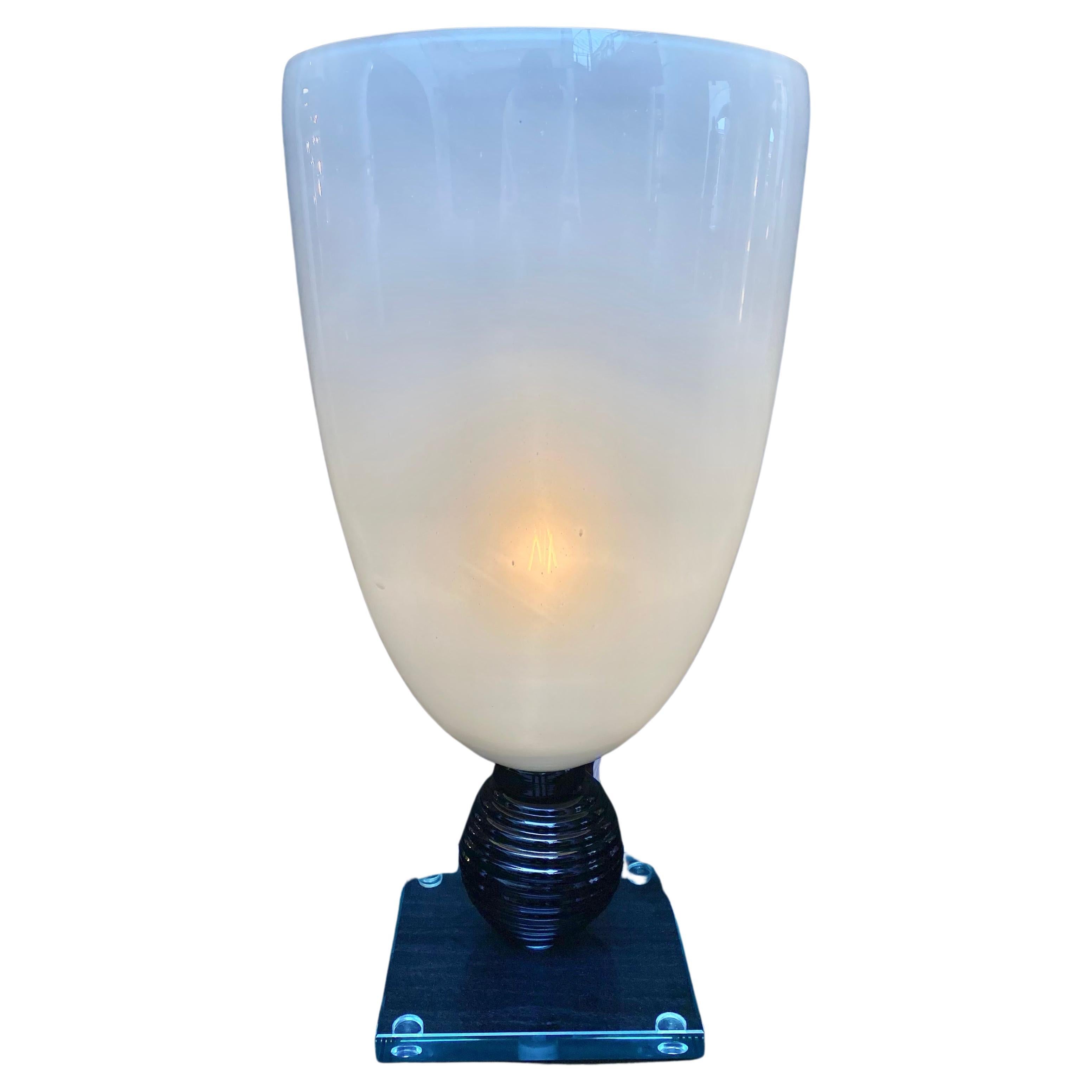 Weiße Lampe aus Muranoglas
