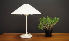 Lampe blanche, design danois rétro des années 1960