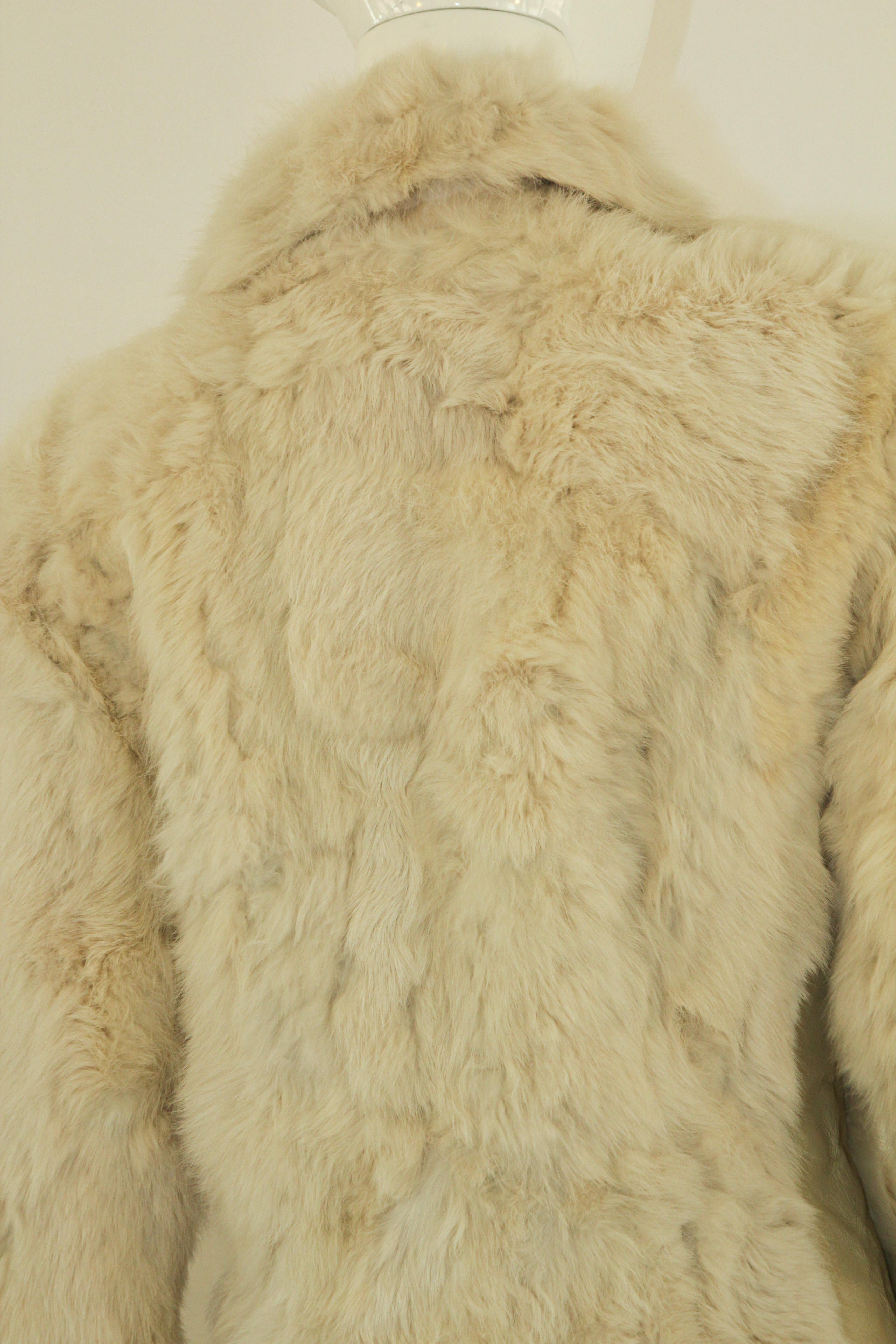 White Leather and Fur Vintage Coat with Zipper 1970's For Sale 8