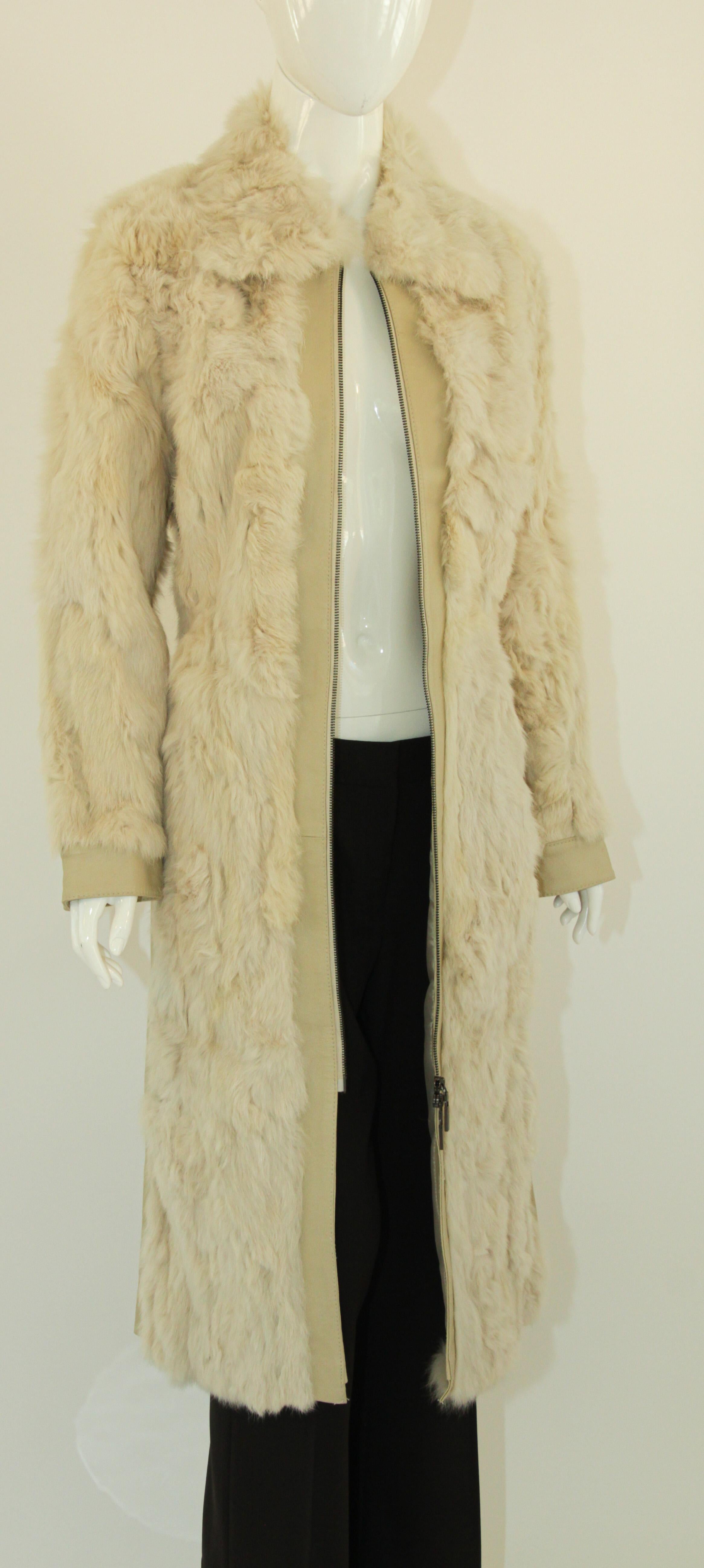 White Leather and Fur Vintage Coat with Zipper 1970's For Sale 11