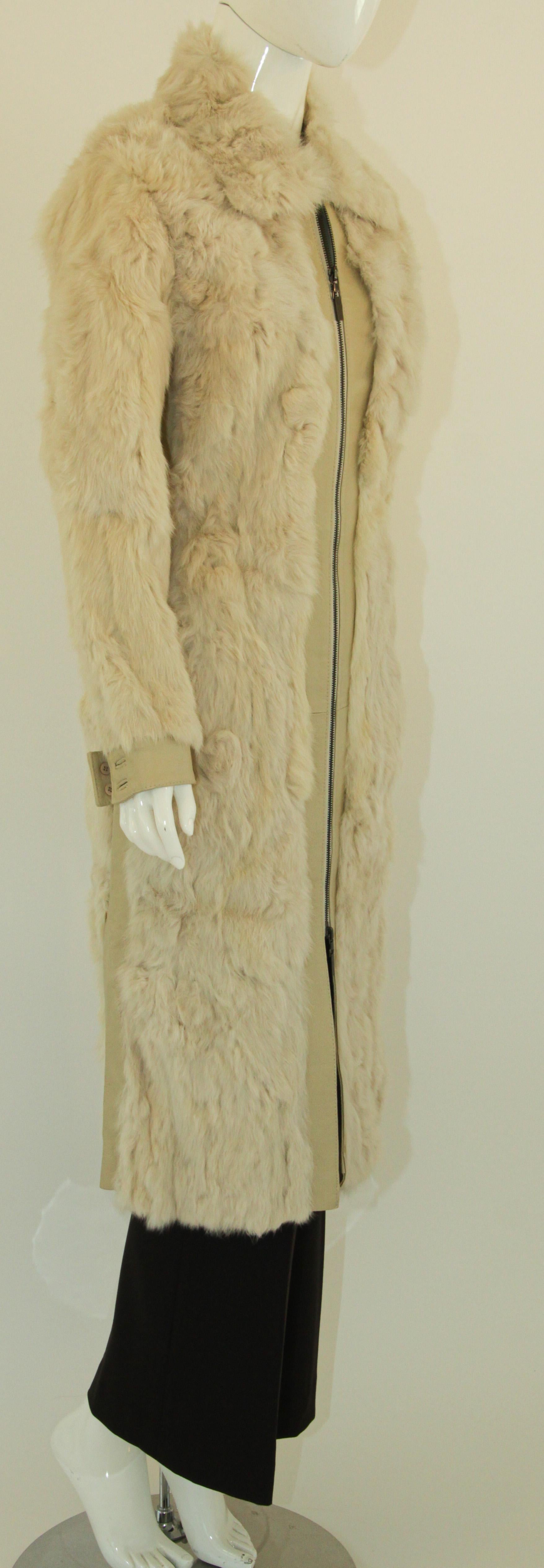 Women's or Men's White Leather and Fur Vintage Coat with Zipper 1970's For Sale