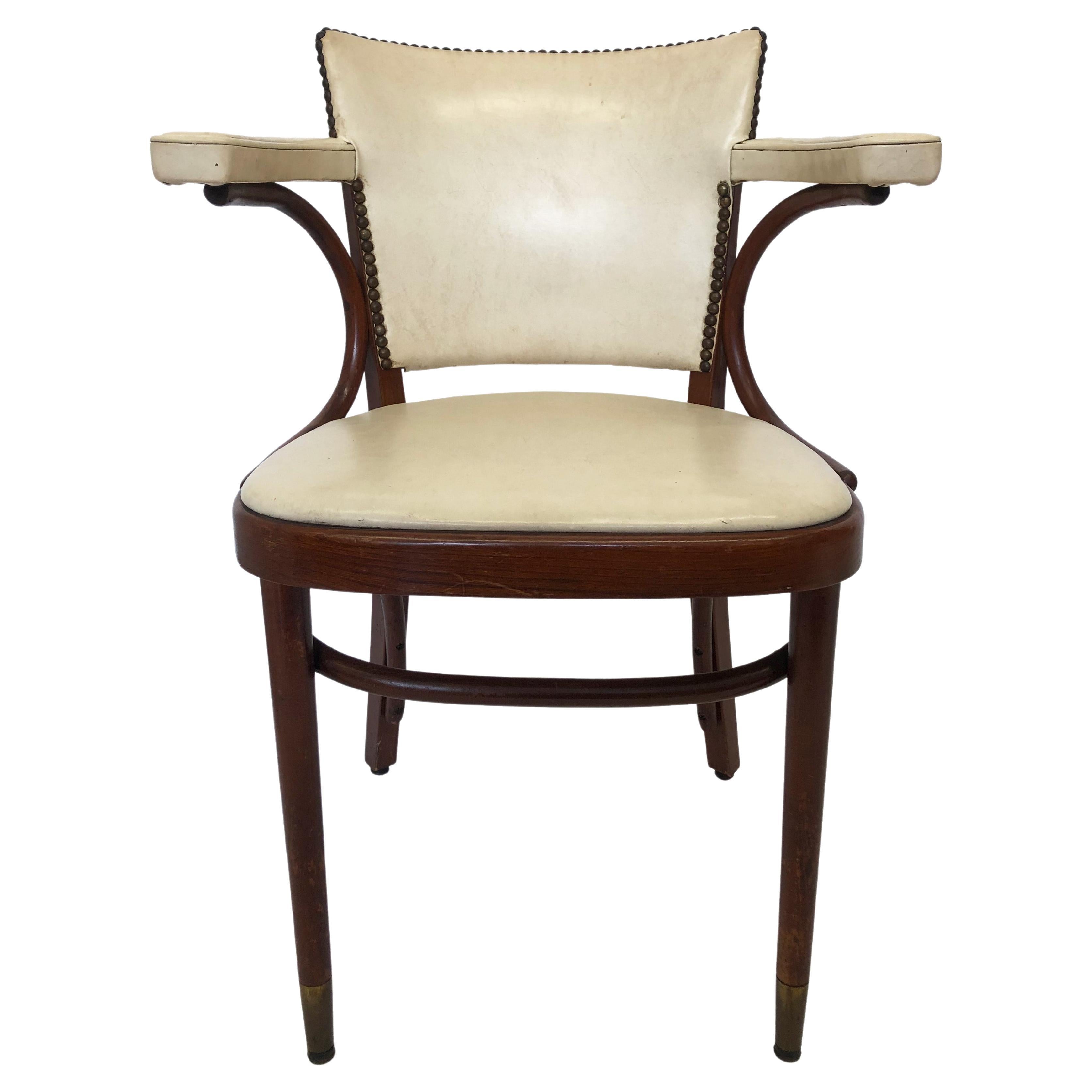 White Leather Armchair with Curved Armrest For Sale