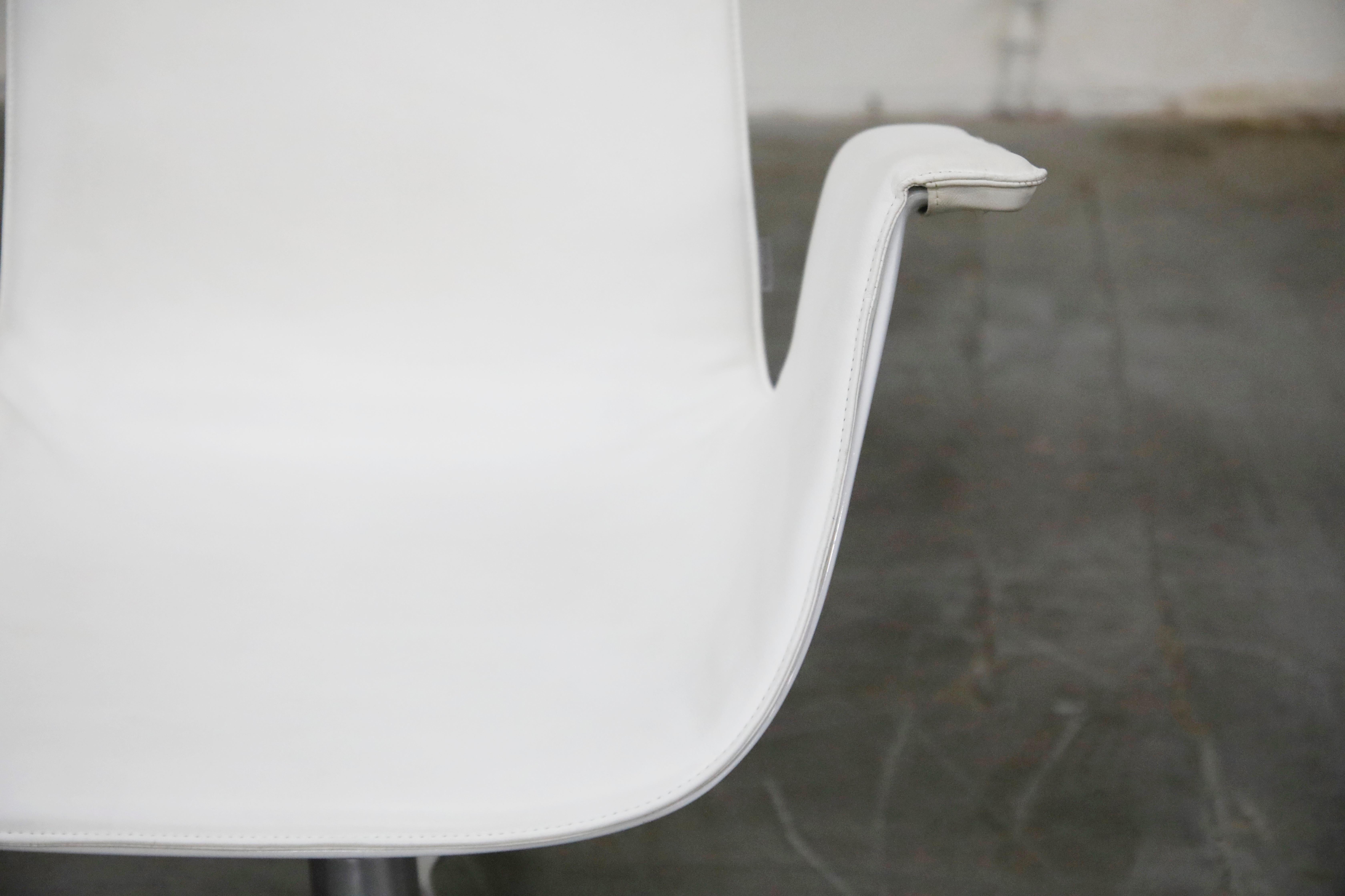 White Leather 'Bird' Swivel Chair by Preben Fabricius & Jørgen Kastholm, Signed 2