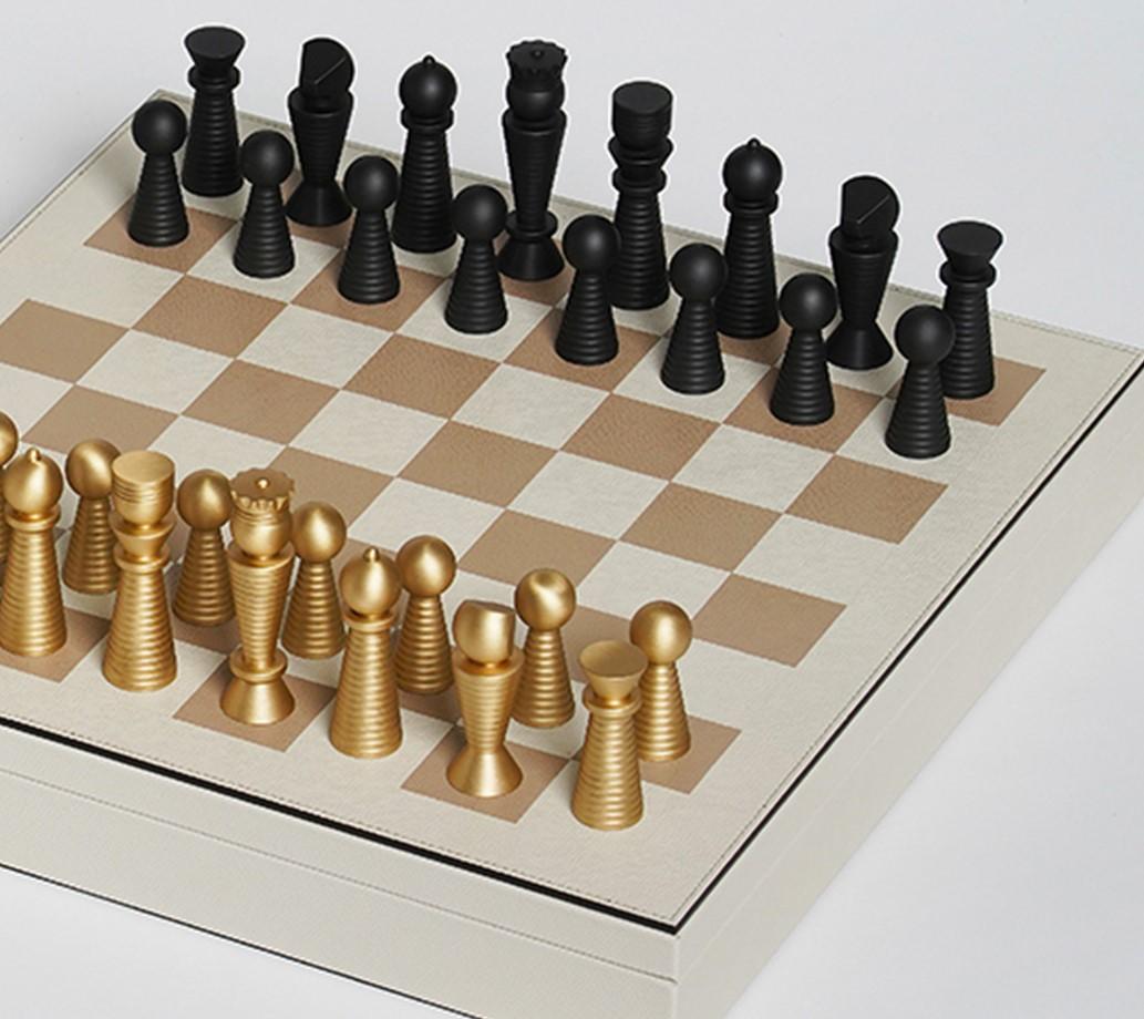 White Leather Chessboard In New Condition For Sale In Milan, IT