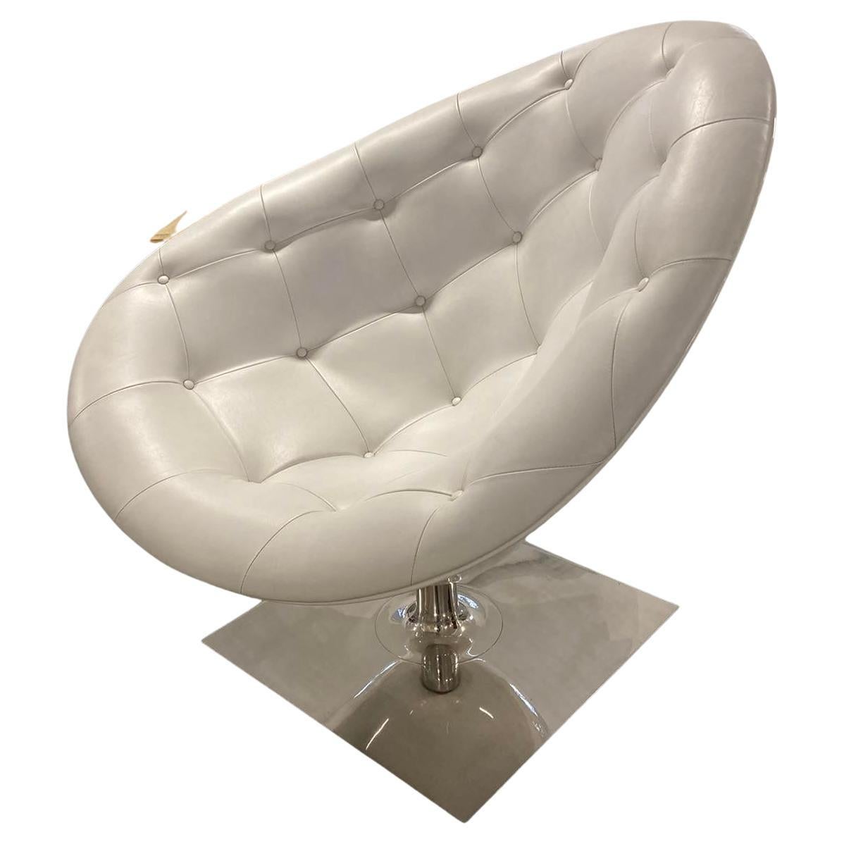White Leather Driade Moore Swivel Armchair by Philippe Starck, Italy