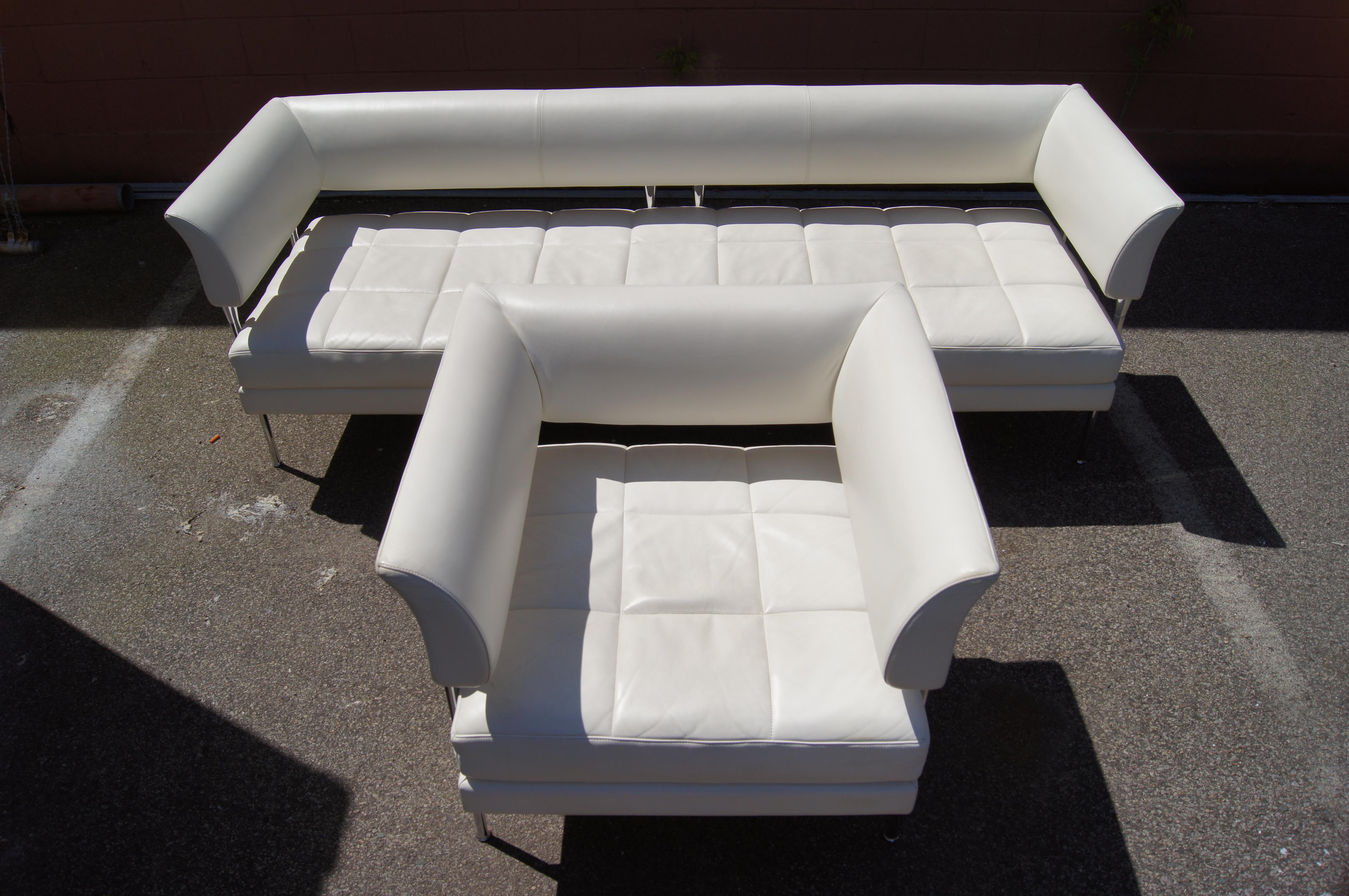 White Leather Hydra Caster Sofa and Chair by Luca Scacchetti for Poltrona Frau For Sale 1