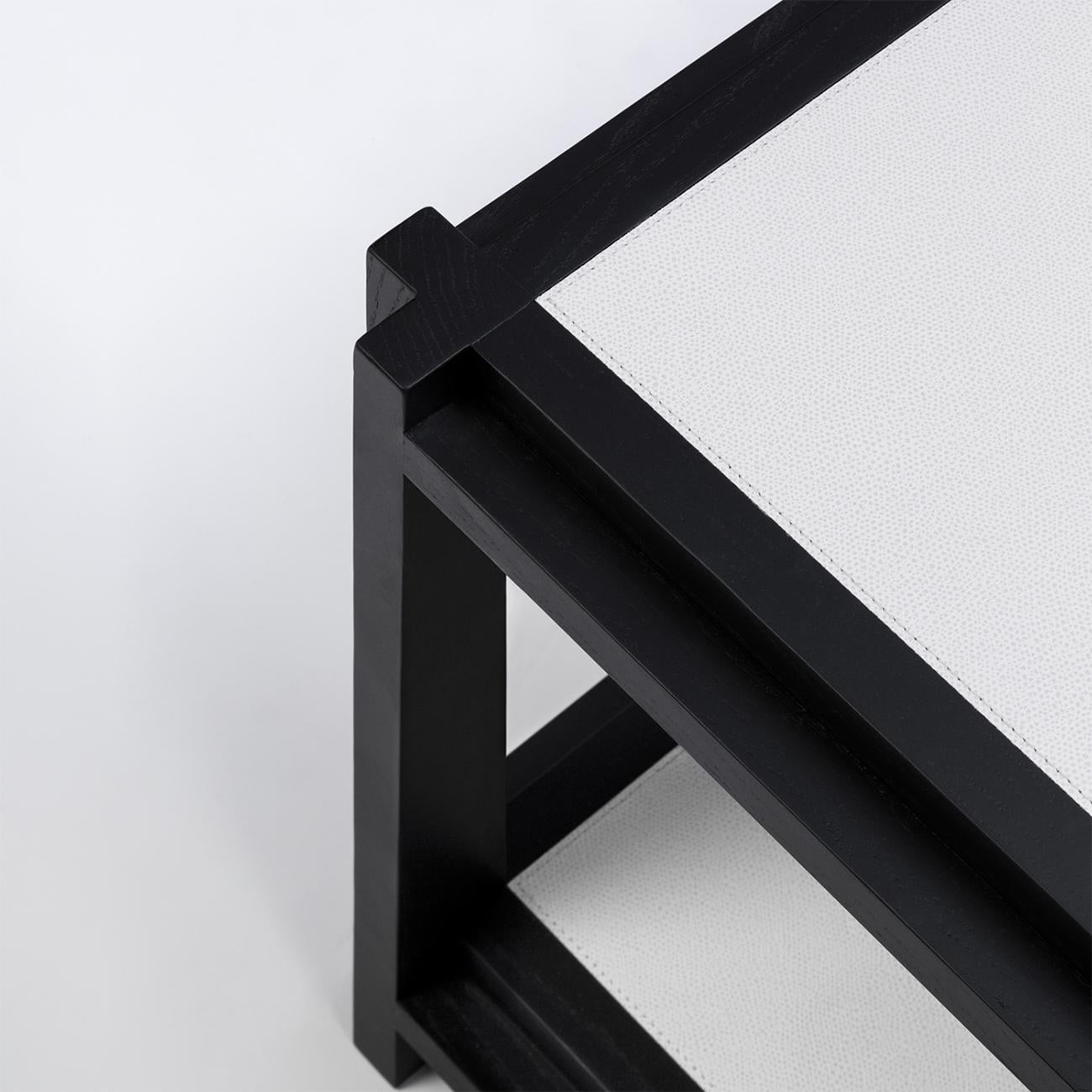 Table basse en cuir blanc II Neuf - En vente à Paris, FR
