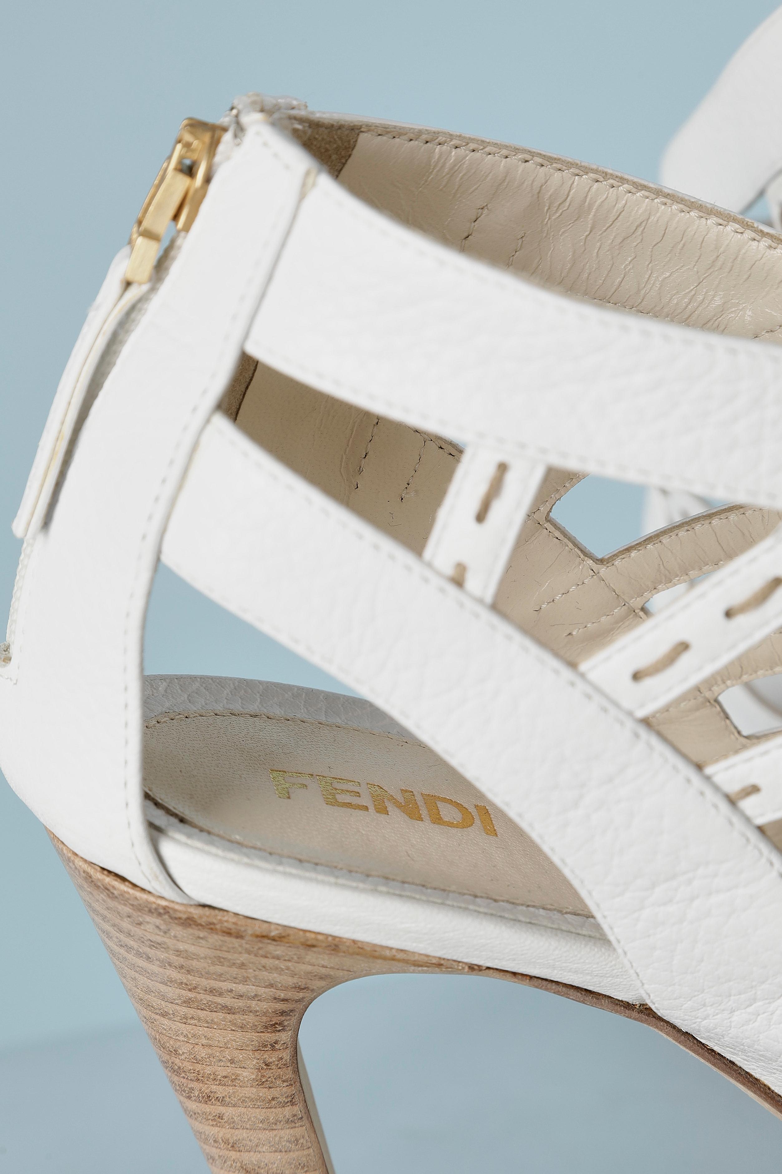 Women's White leather platform sandal with top-stitched thread Fendi  For Sale