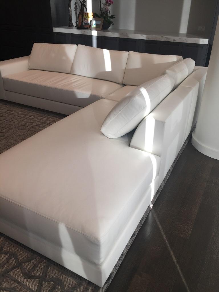 White Leather Sectional, Atelier Gary Lee Chai Ming Studios For Sale at