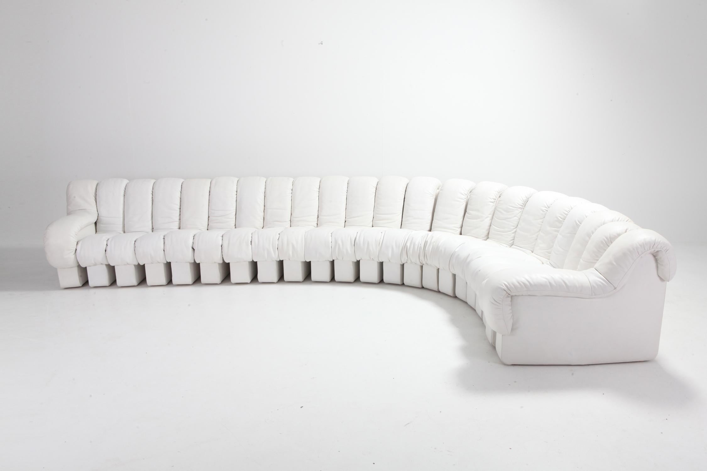 European White Leather Sectional Sofa DS-600 by De Sede Switzerland in White Leather
