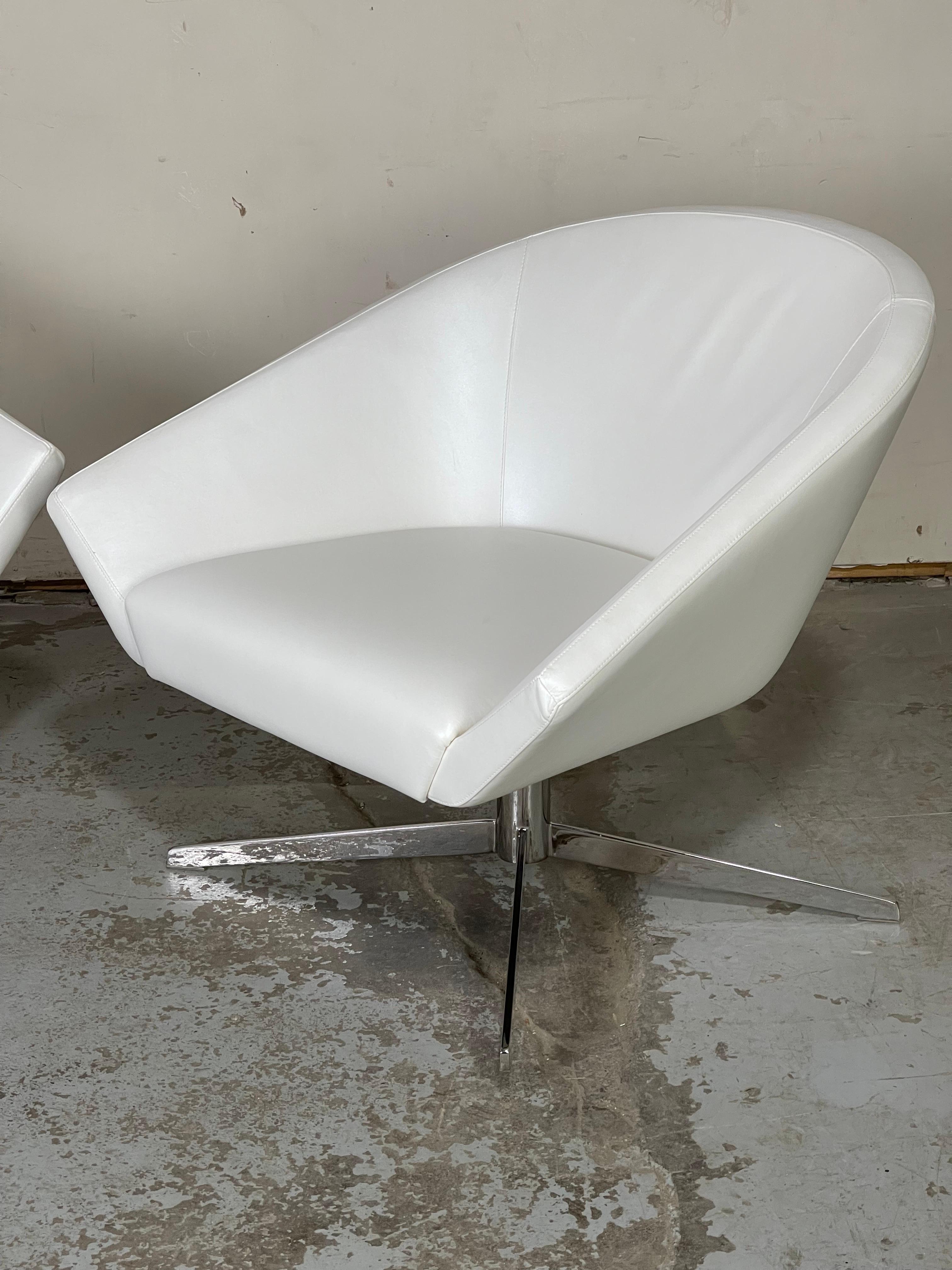 American White Leather Swivel Lounge Chairs by Jeffrey Bernett for Bernhardt