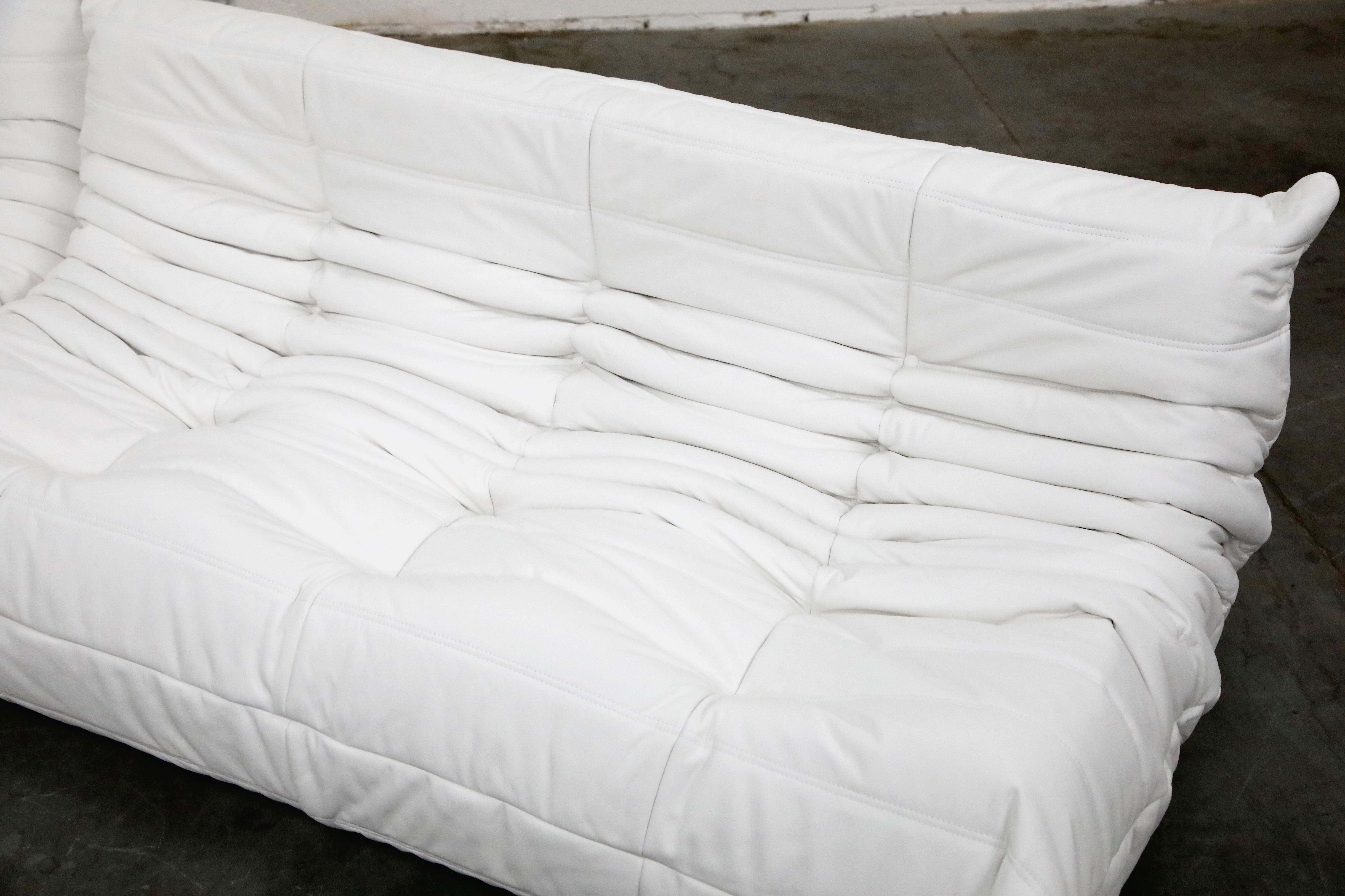 White Leather 'Togo' Three-Piece Sofa by Michel Ducaroy for Ligne Roset, Signed 4